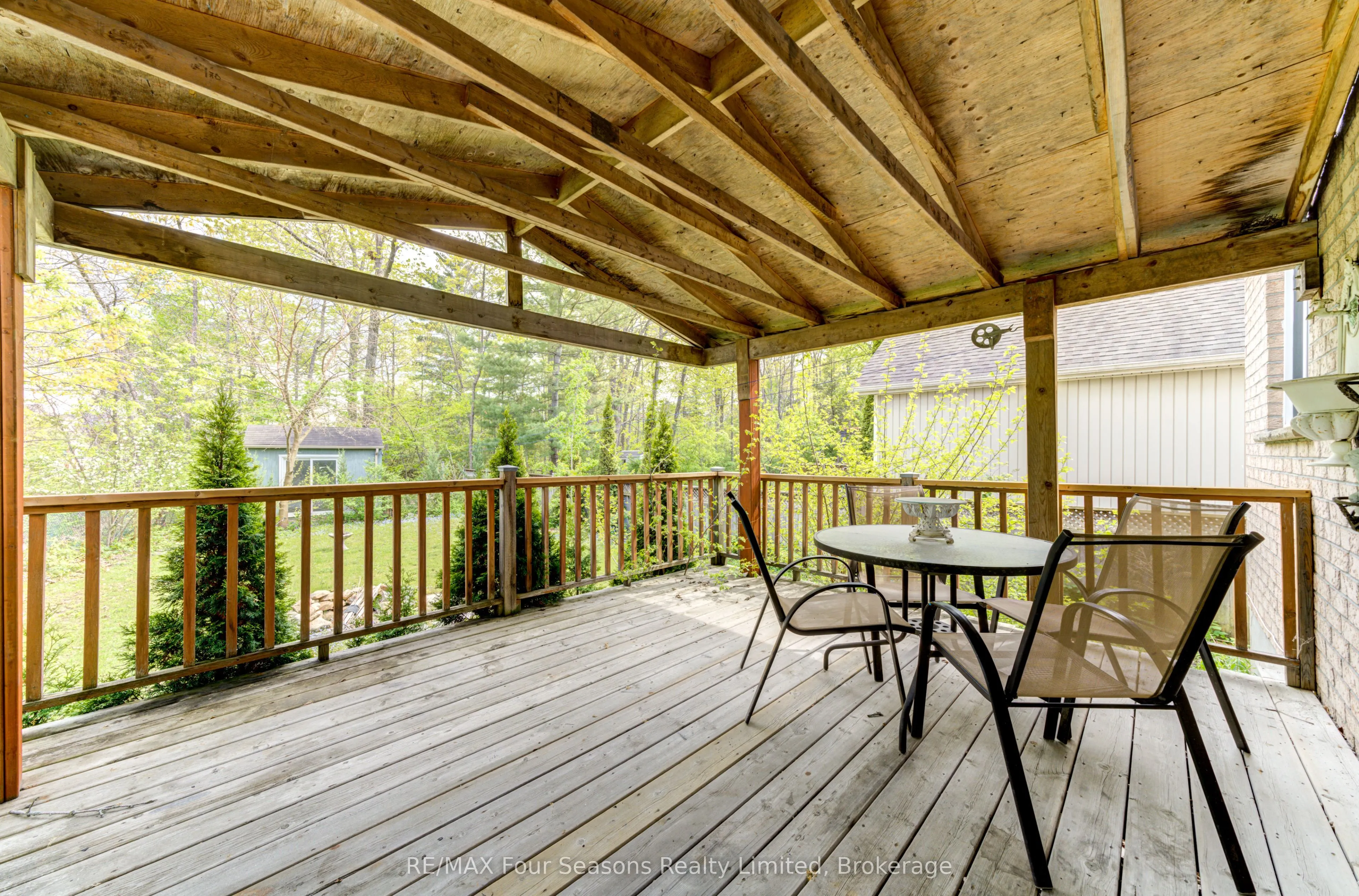 243 River Road E