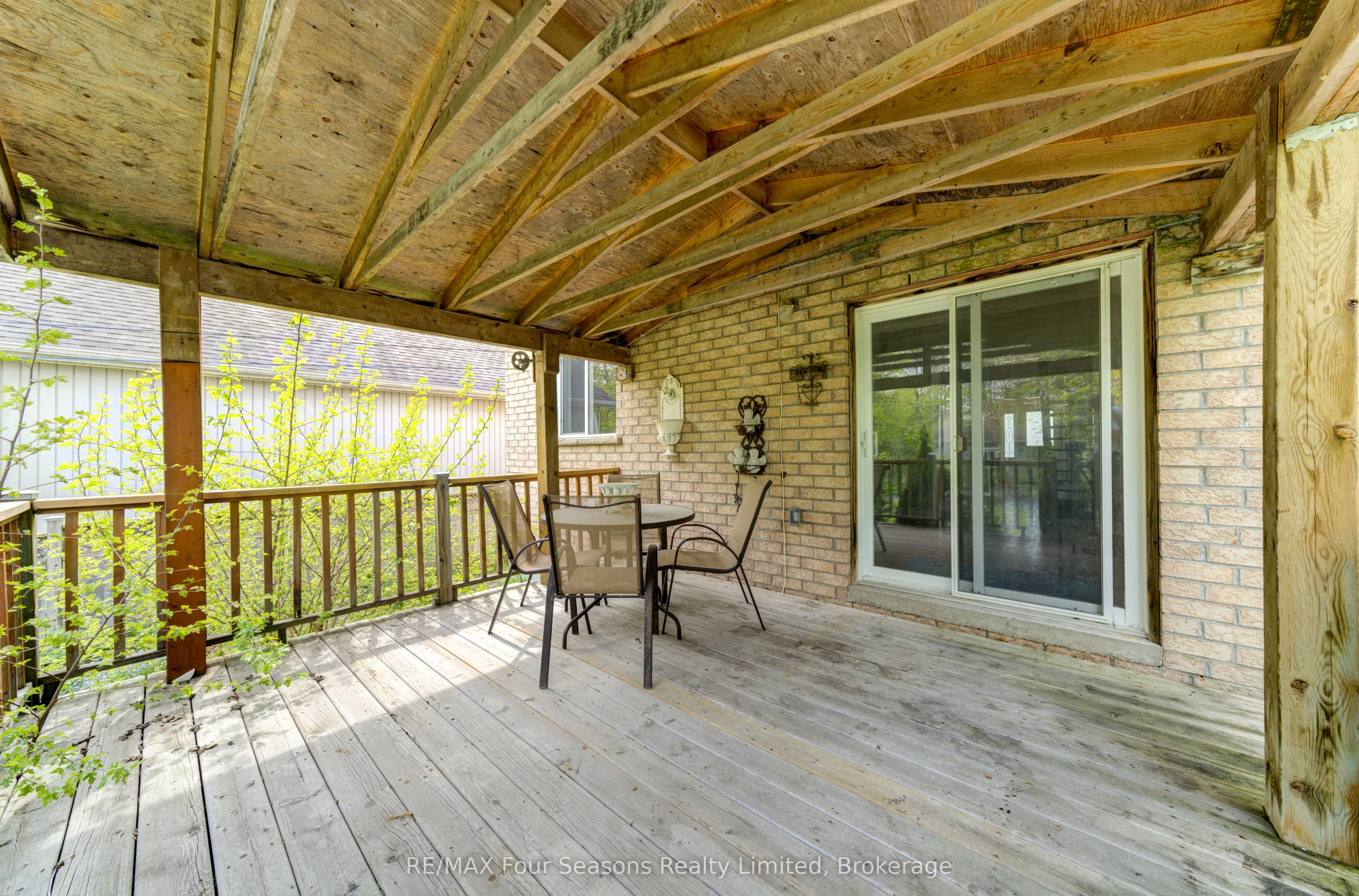 243 River Road E