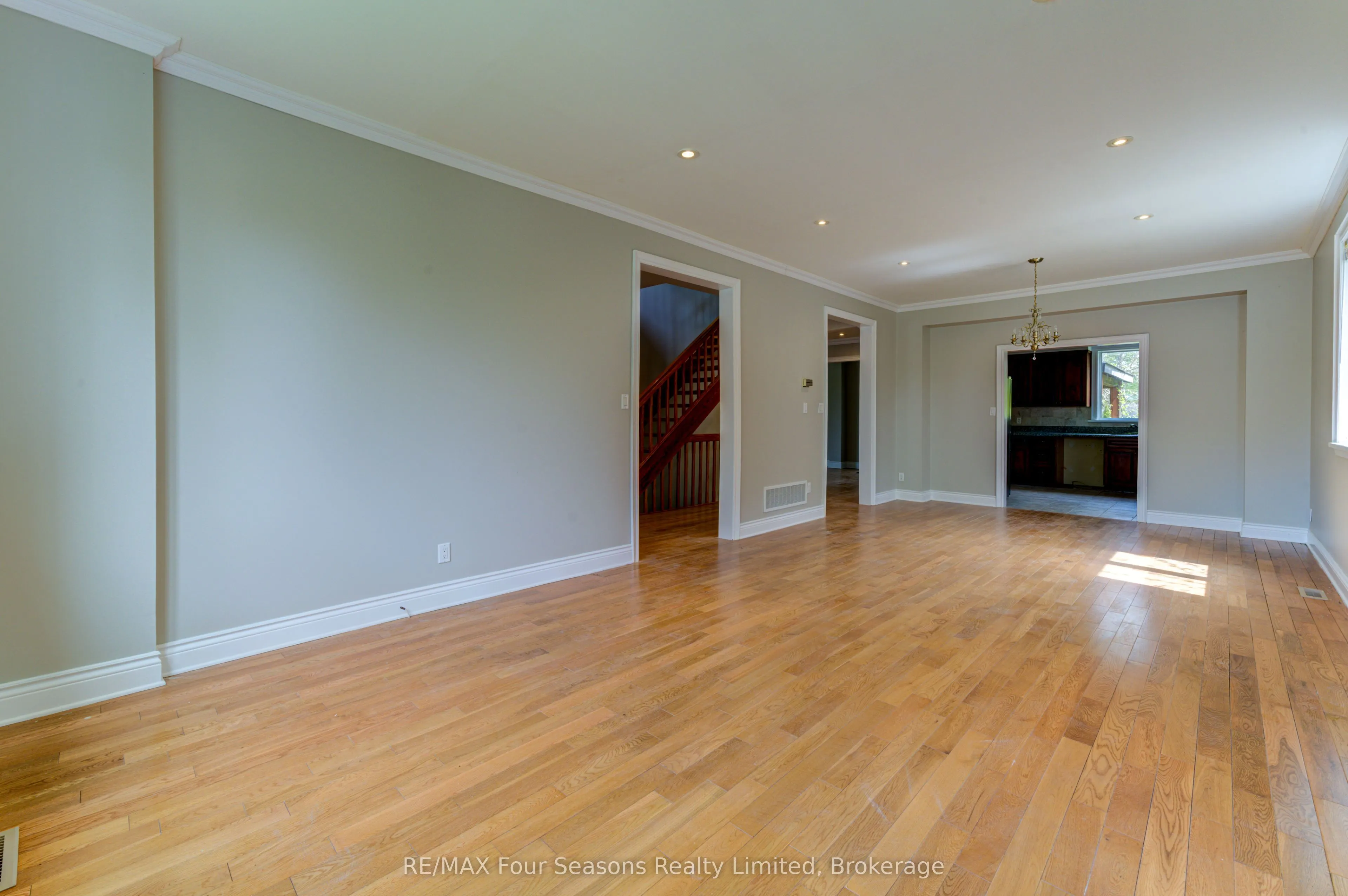 243 River Road E