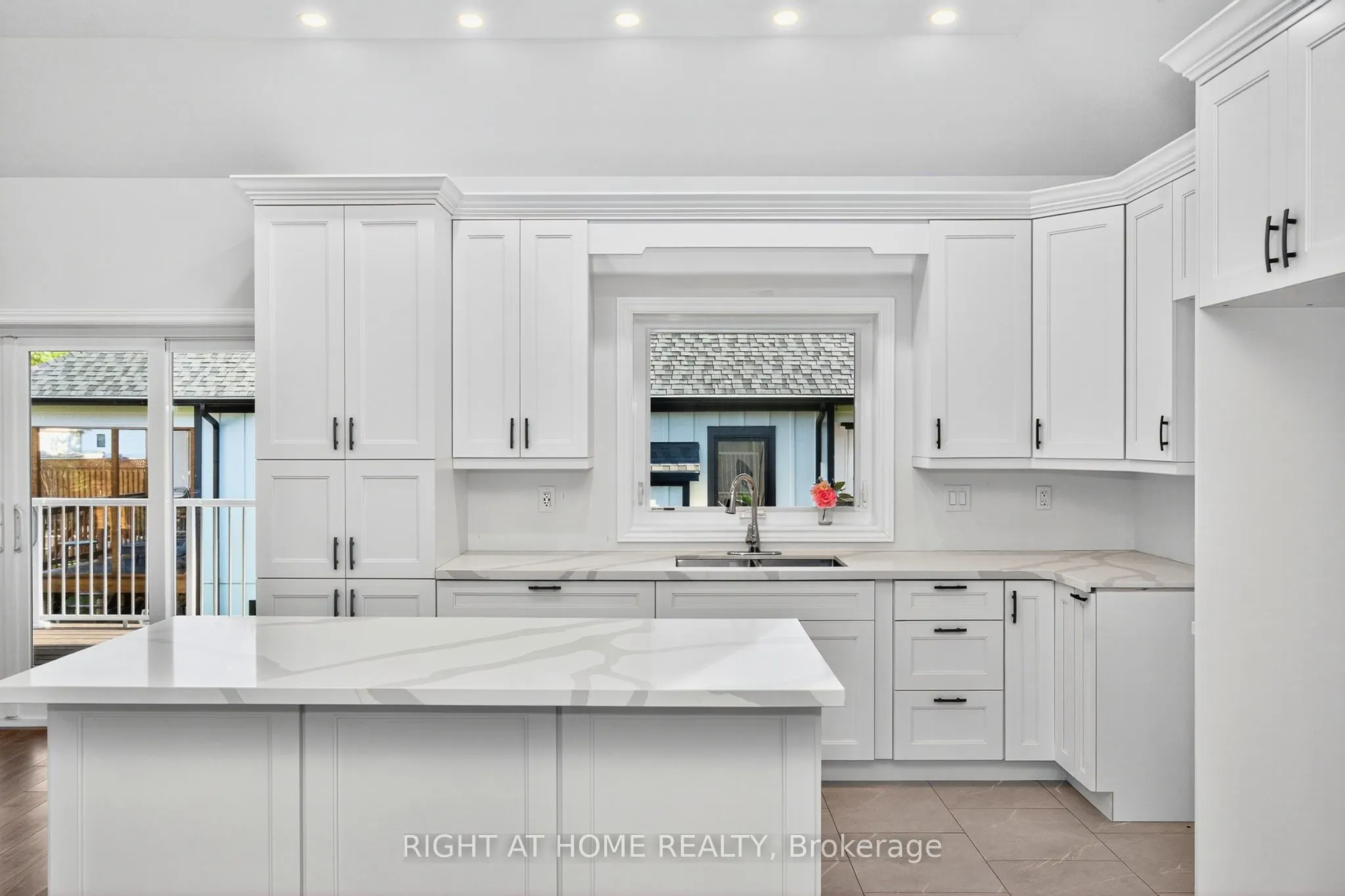 50 Breithaupt Crescent