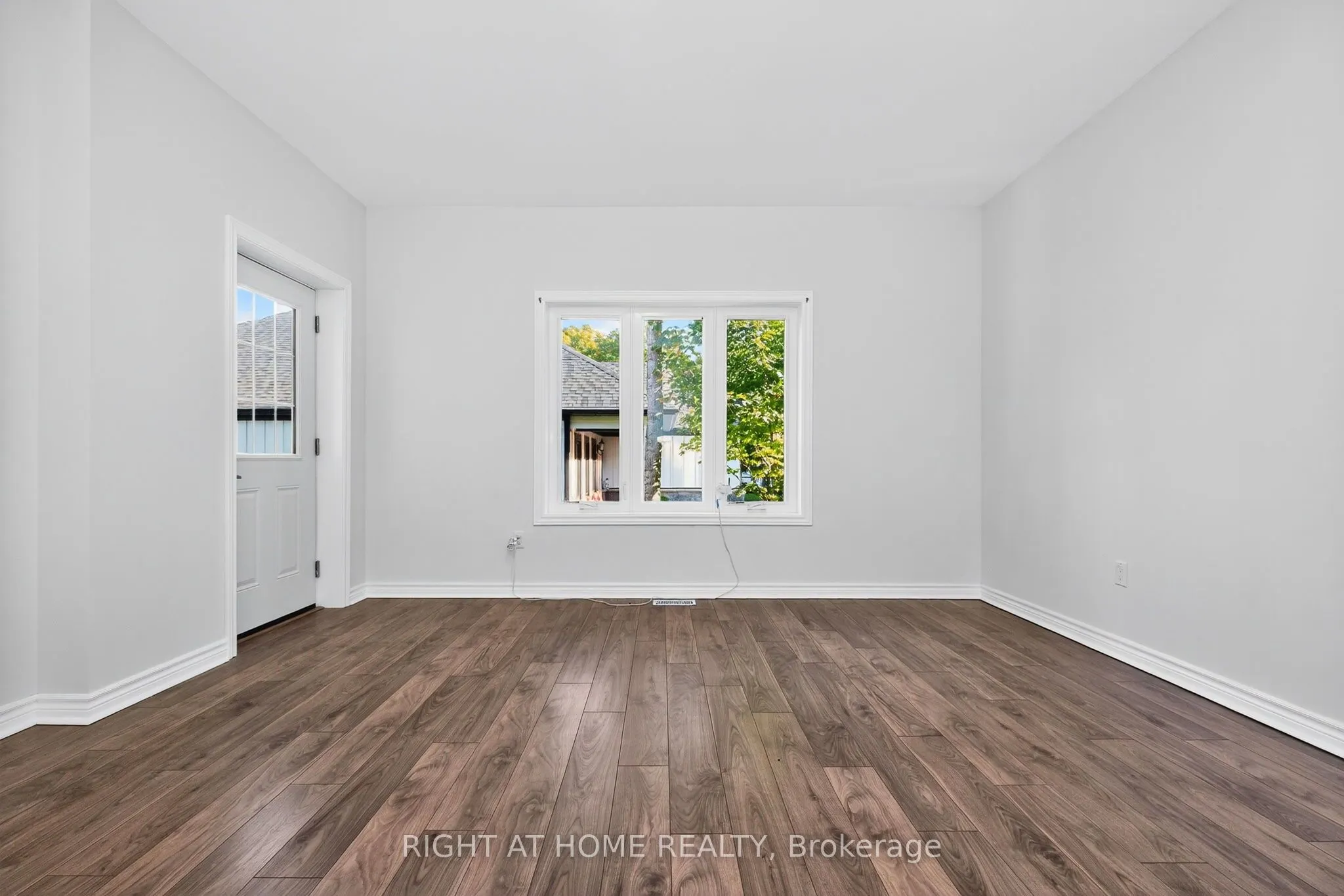 50 Breithaupt Crescent