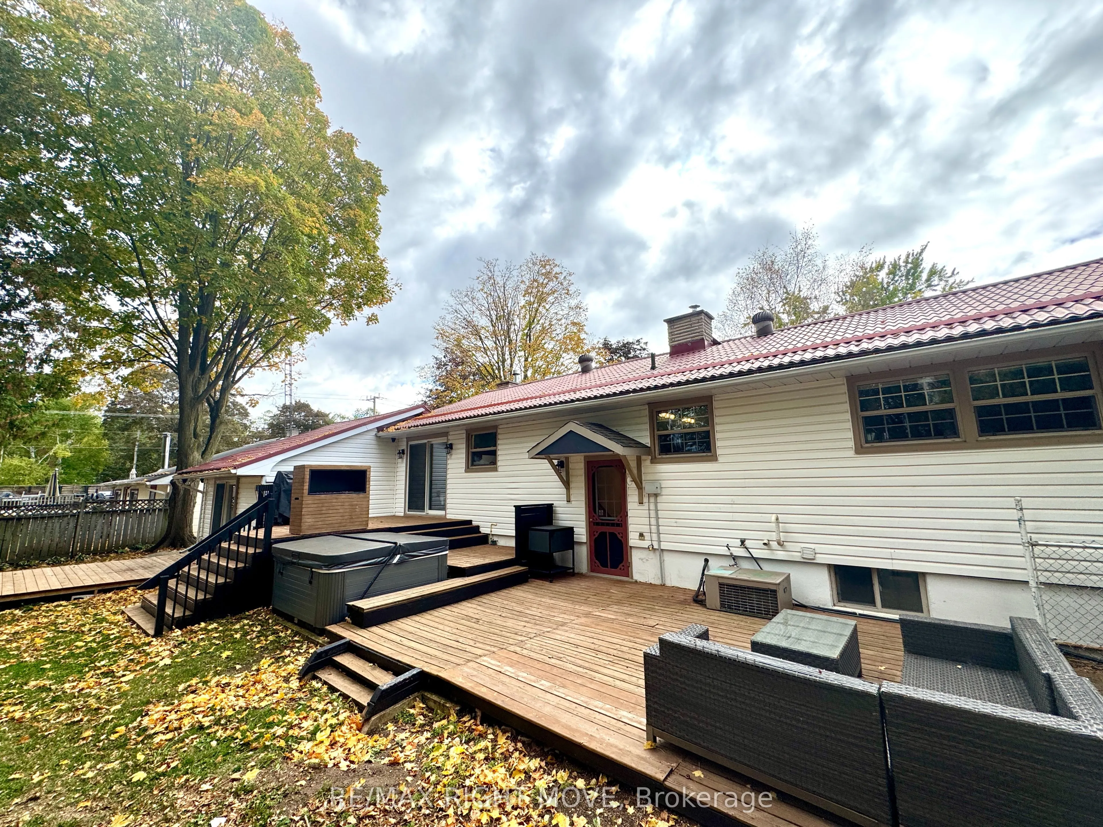 234 Oak Street