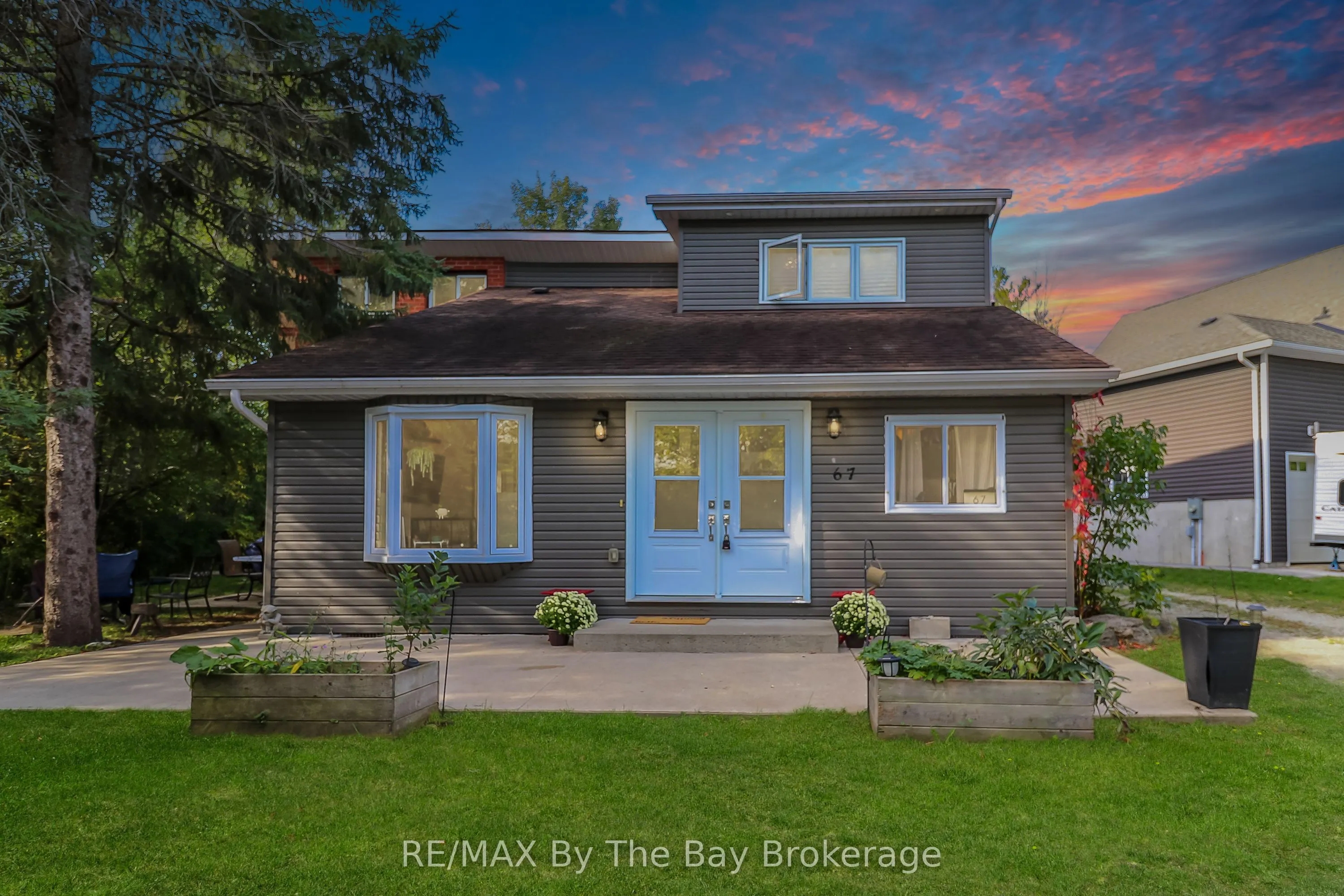 67 Constance Boulevard