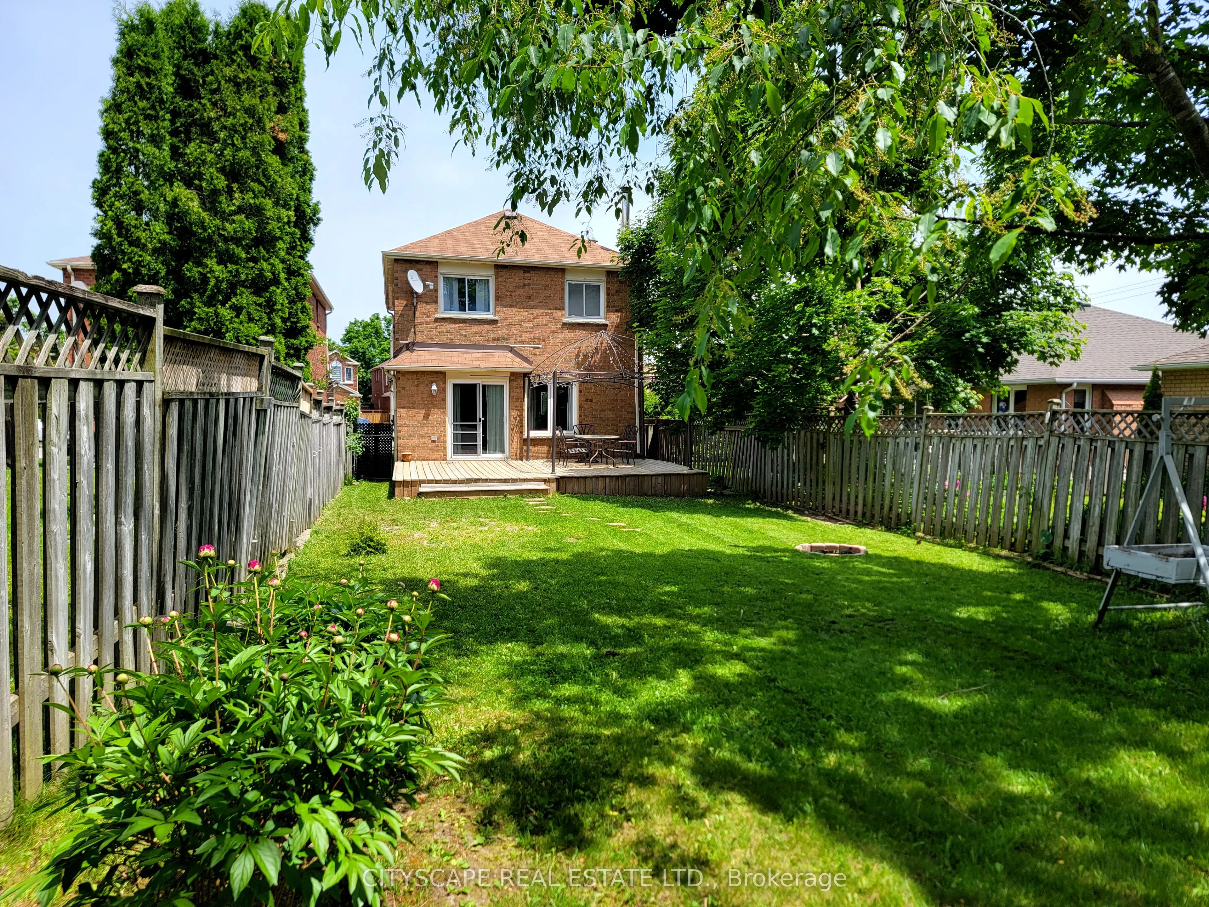 79 Weatherup Crescent
