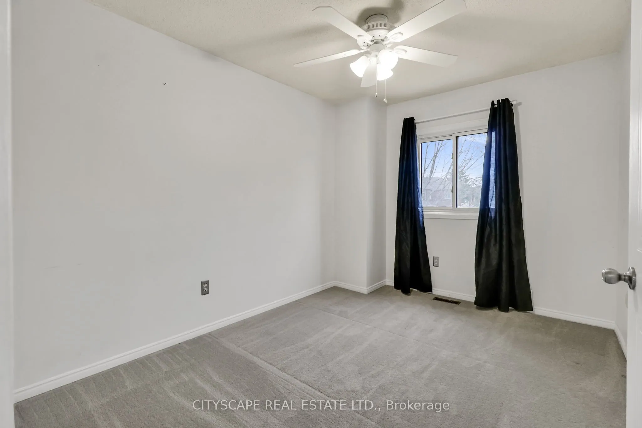79 Weatherup Crescent