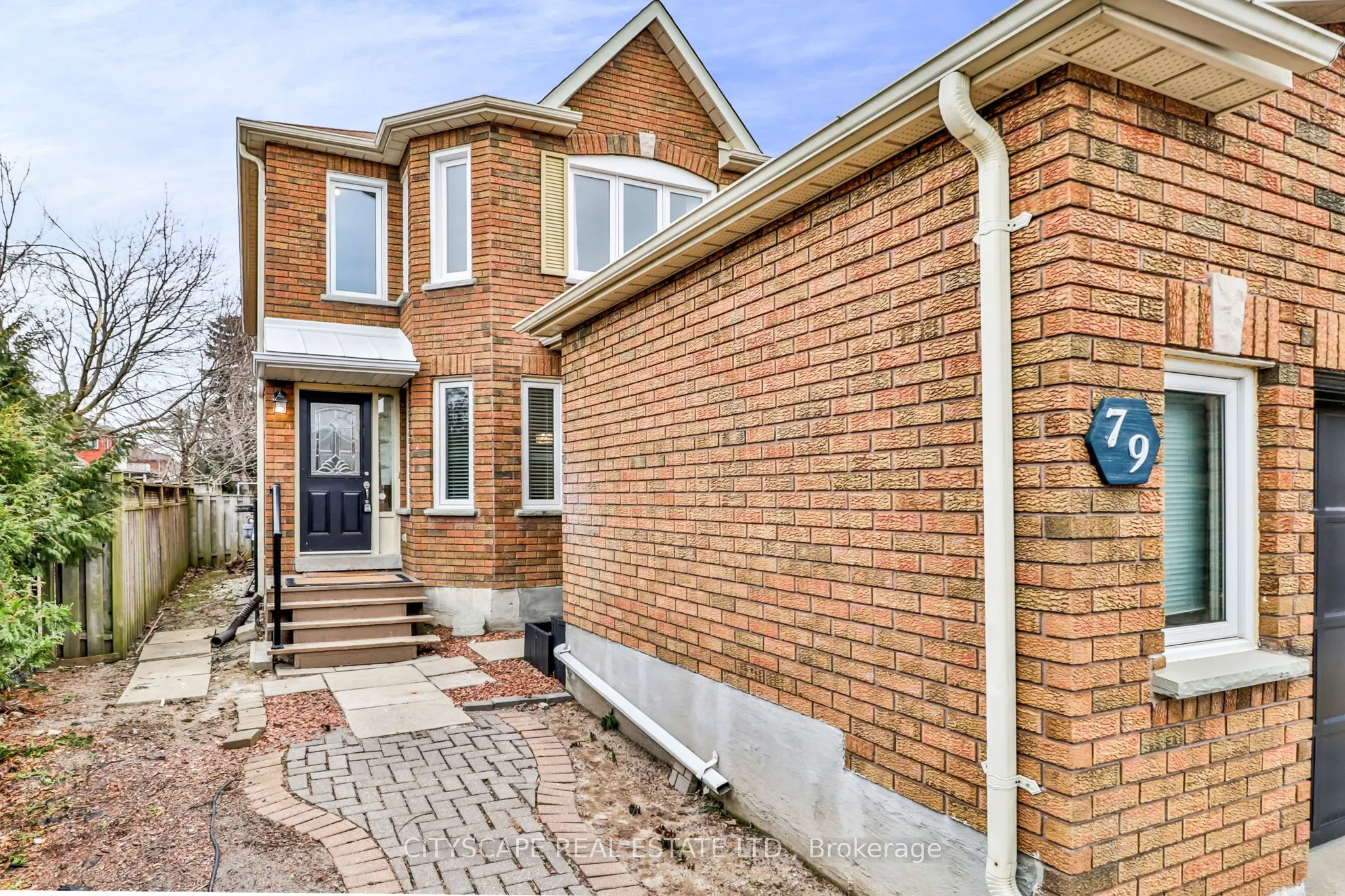 79 Weatherup Crescent
