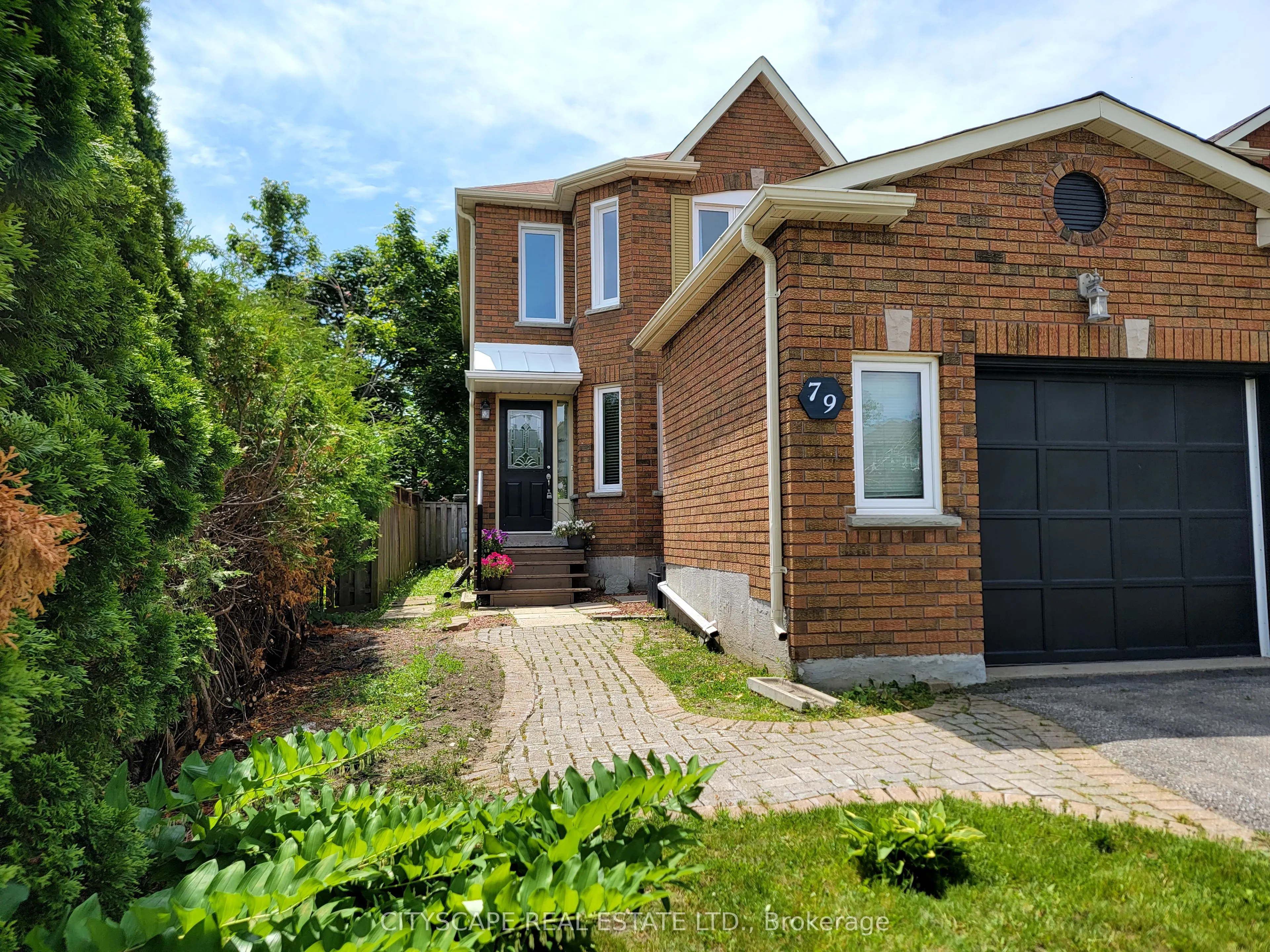 79 Weatherup Crescent