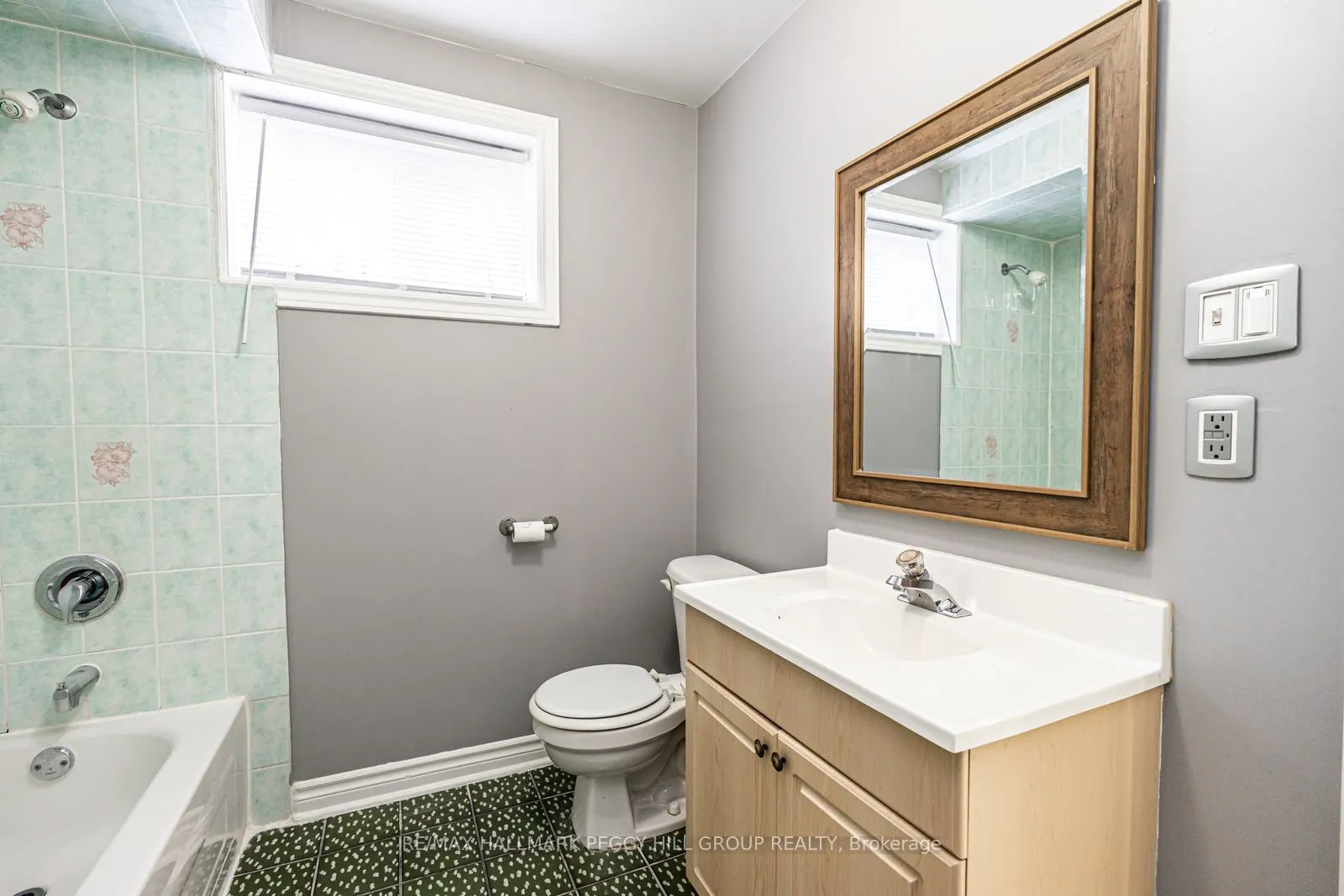 66 Carley Crescent, #Lower