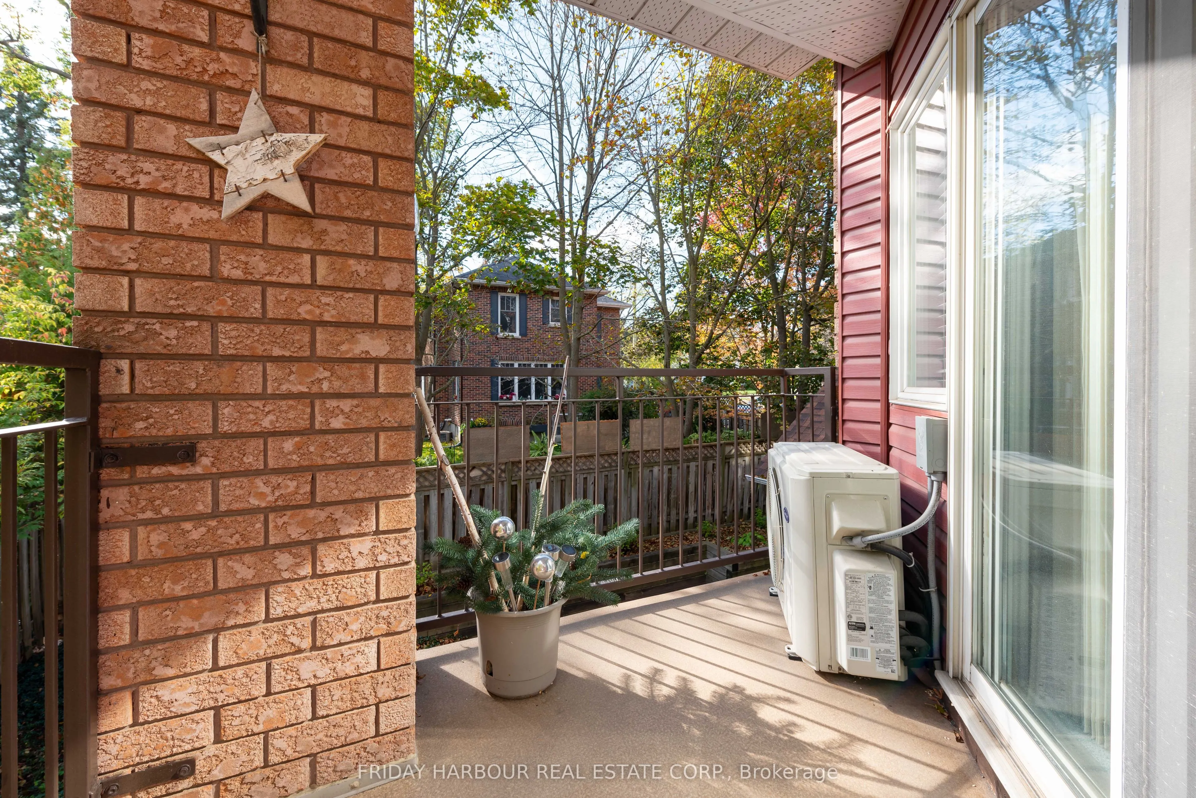 131 Clapperton Street, #206