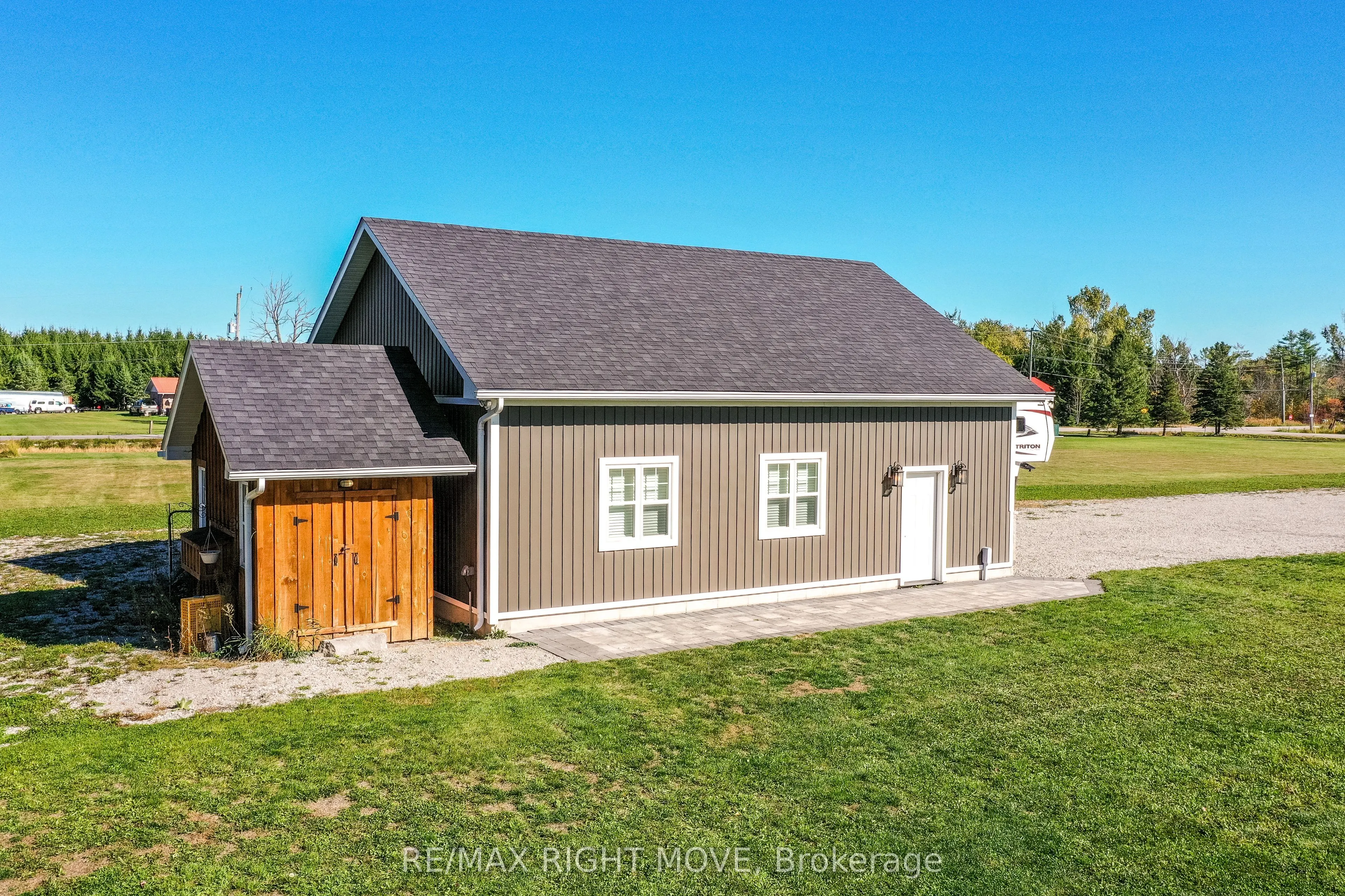 2448 Stockdale Road