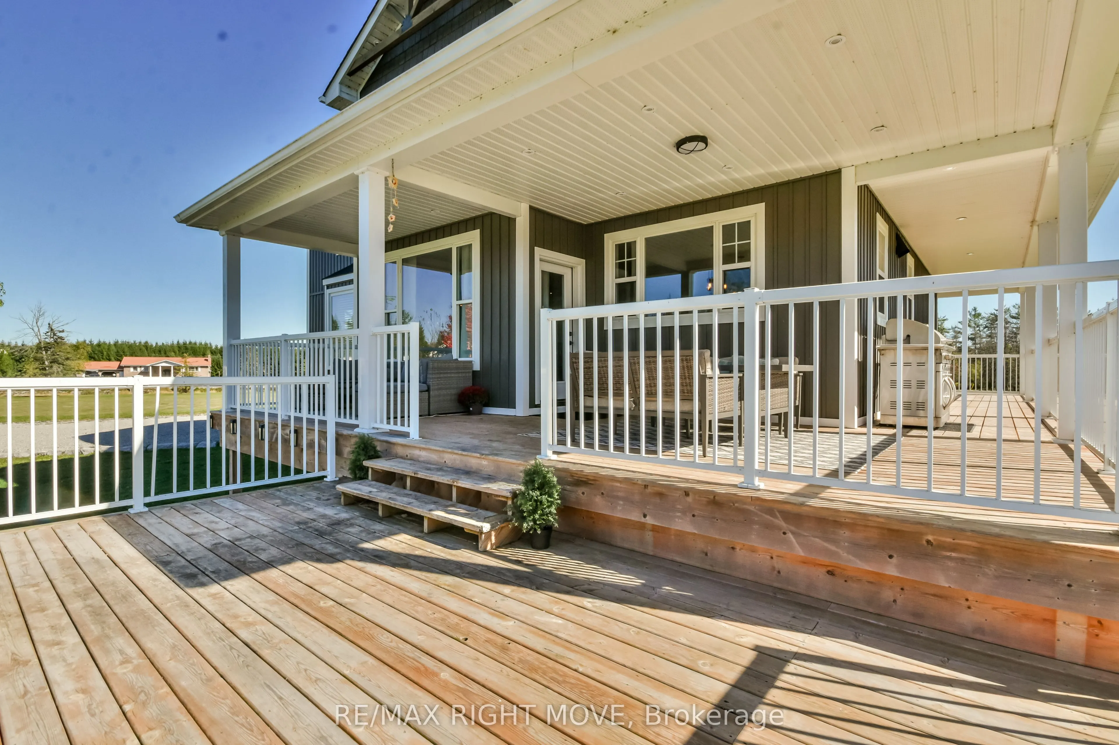 2448 Stockdale Road