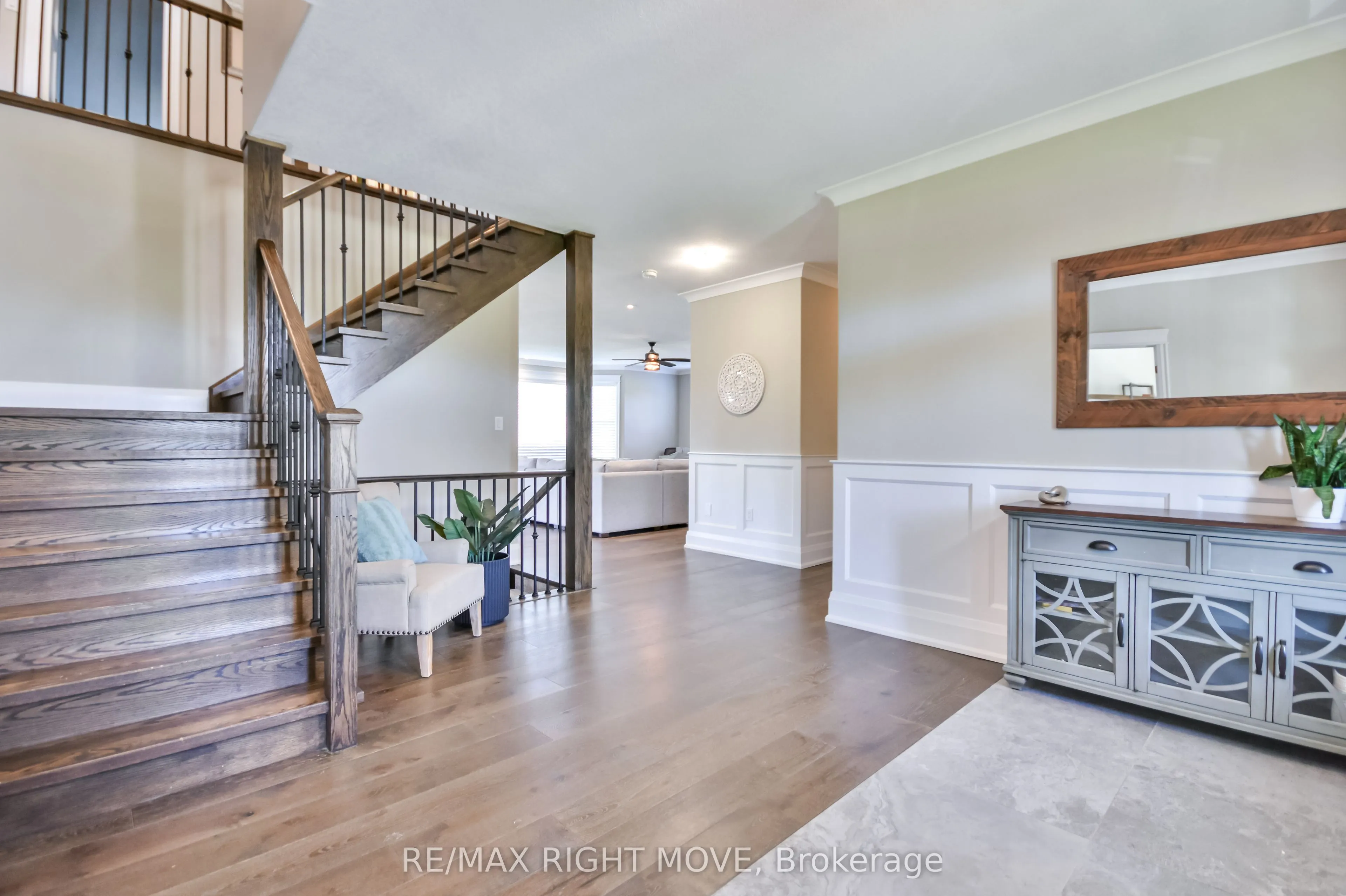 2448 Stockdale Road