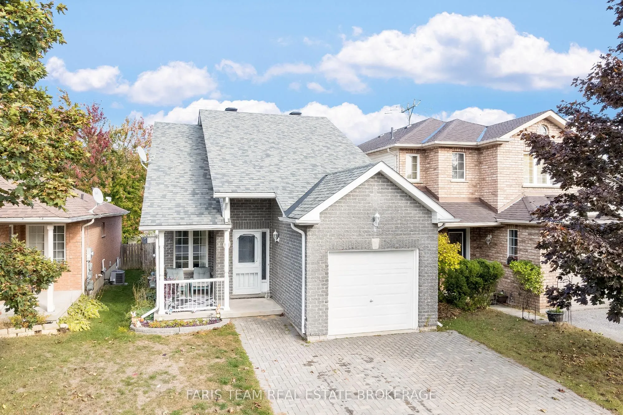 9 Julia Crescent