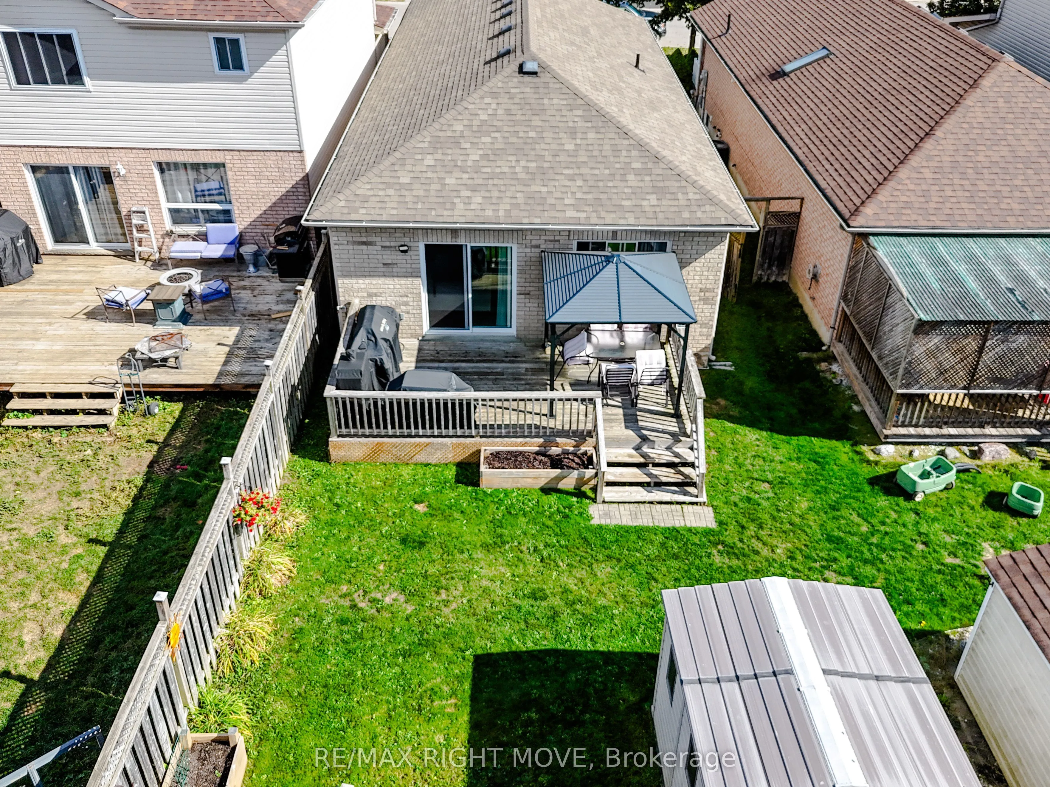 32 Julia Crescent