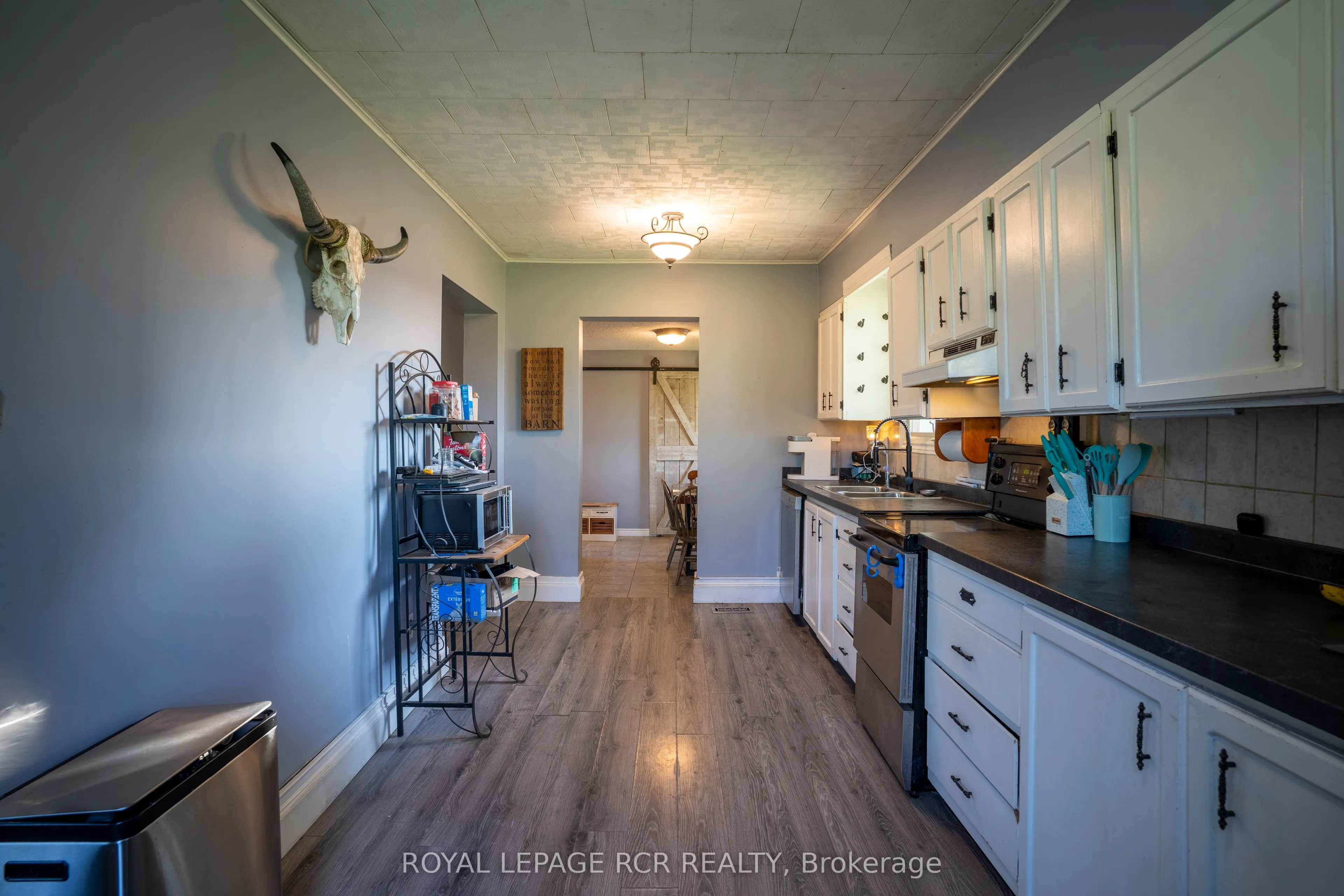 2606 Crossland Road