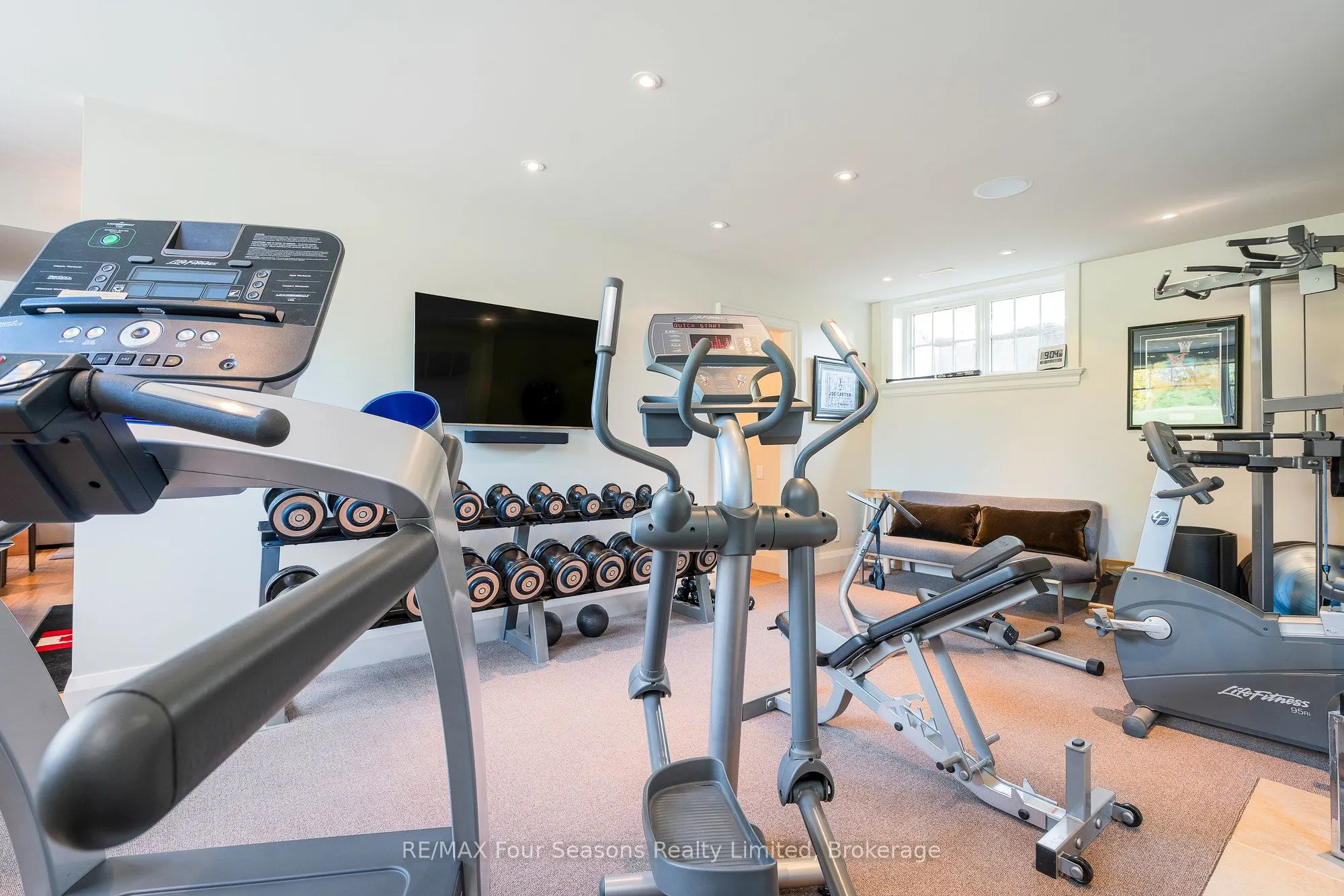 2710 Nottawasaga 10 Concession N