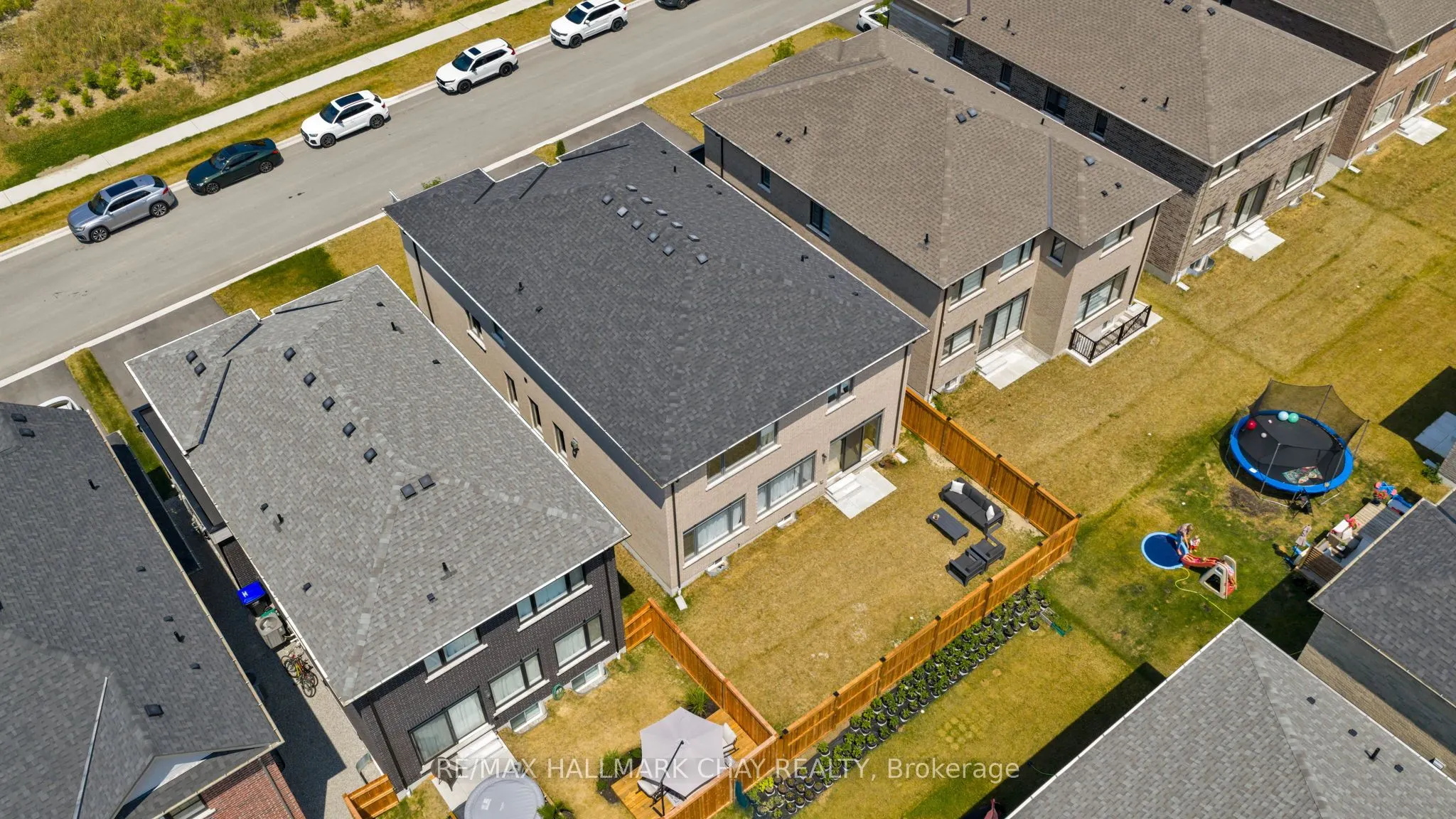 43 Calypso Avenue