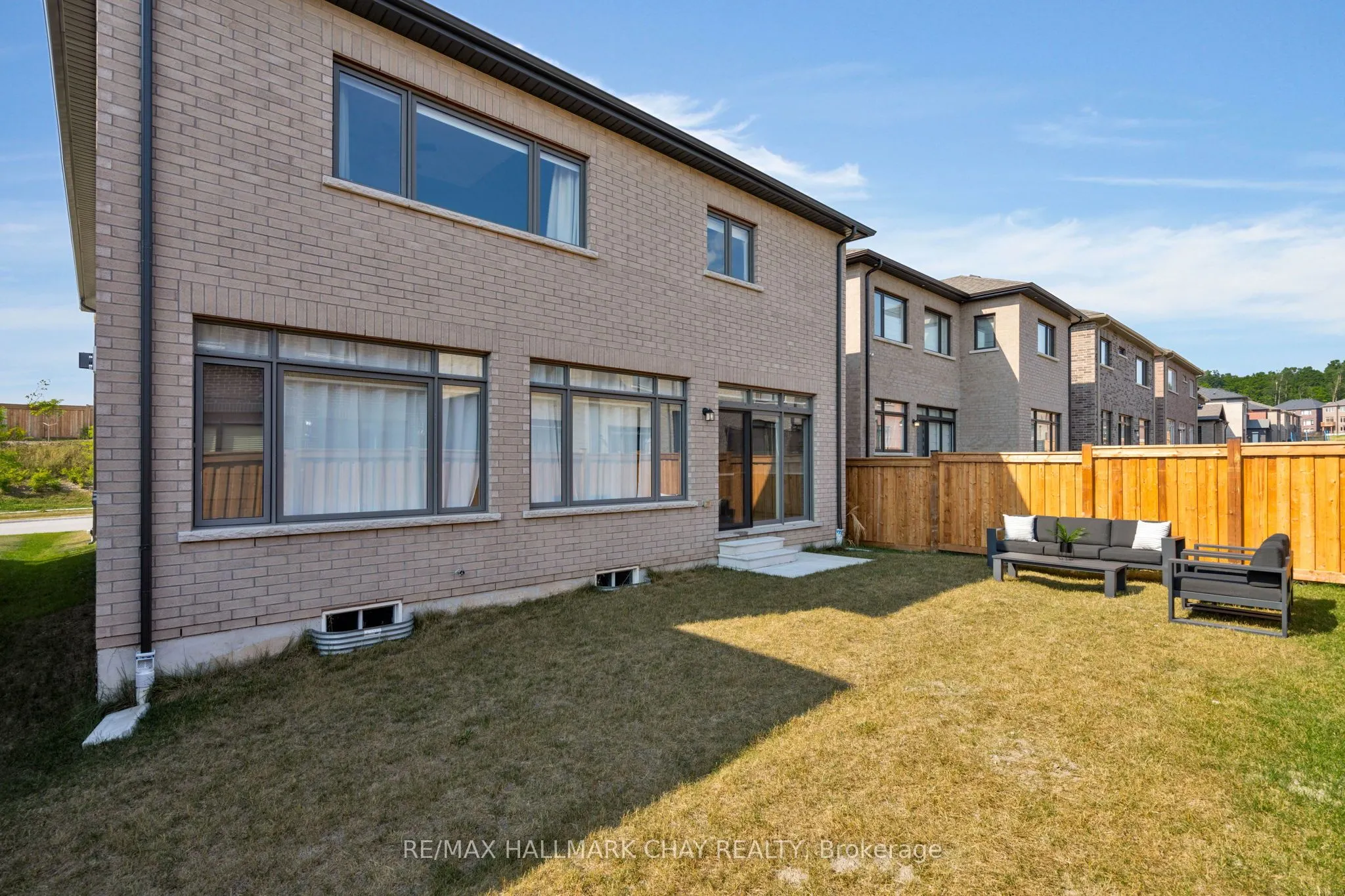 43 Calypso Avenue