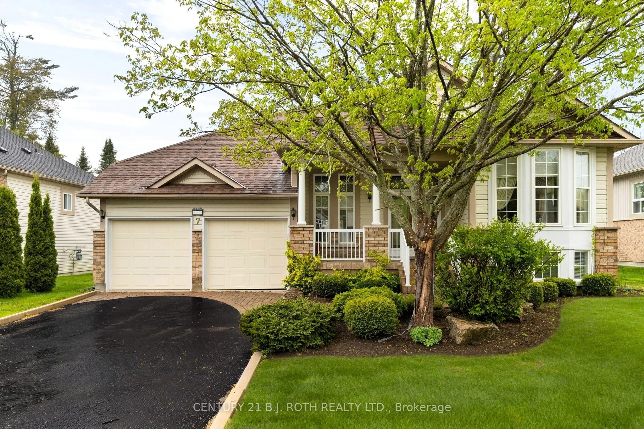 7 TRAILWOOD Place
