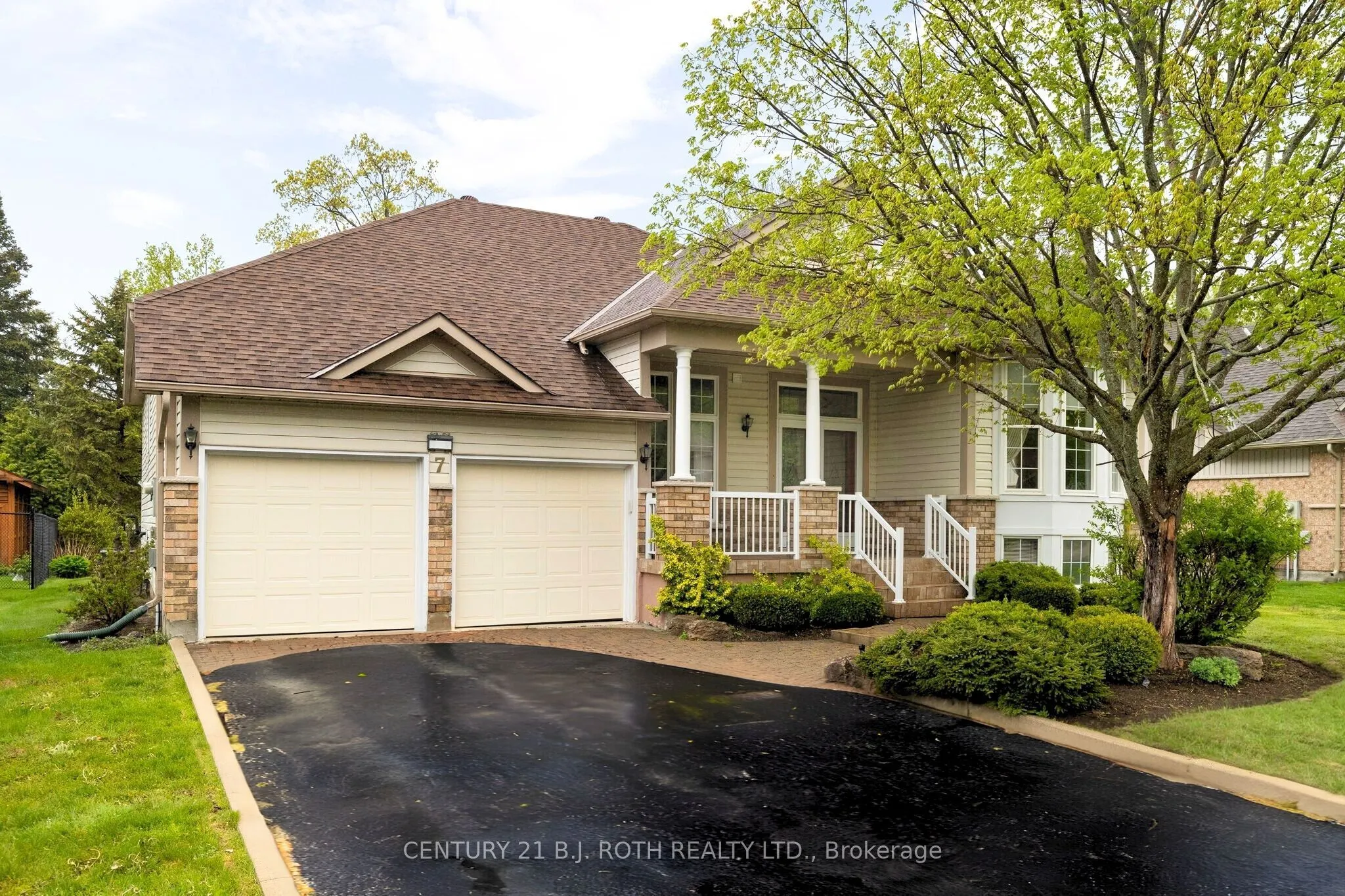 7 TRAILWOOD Place