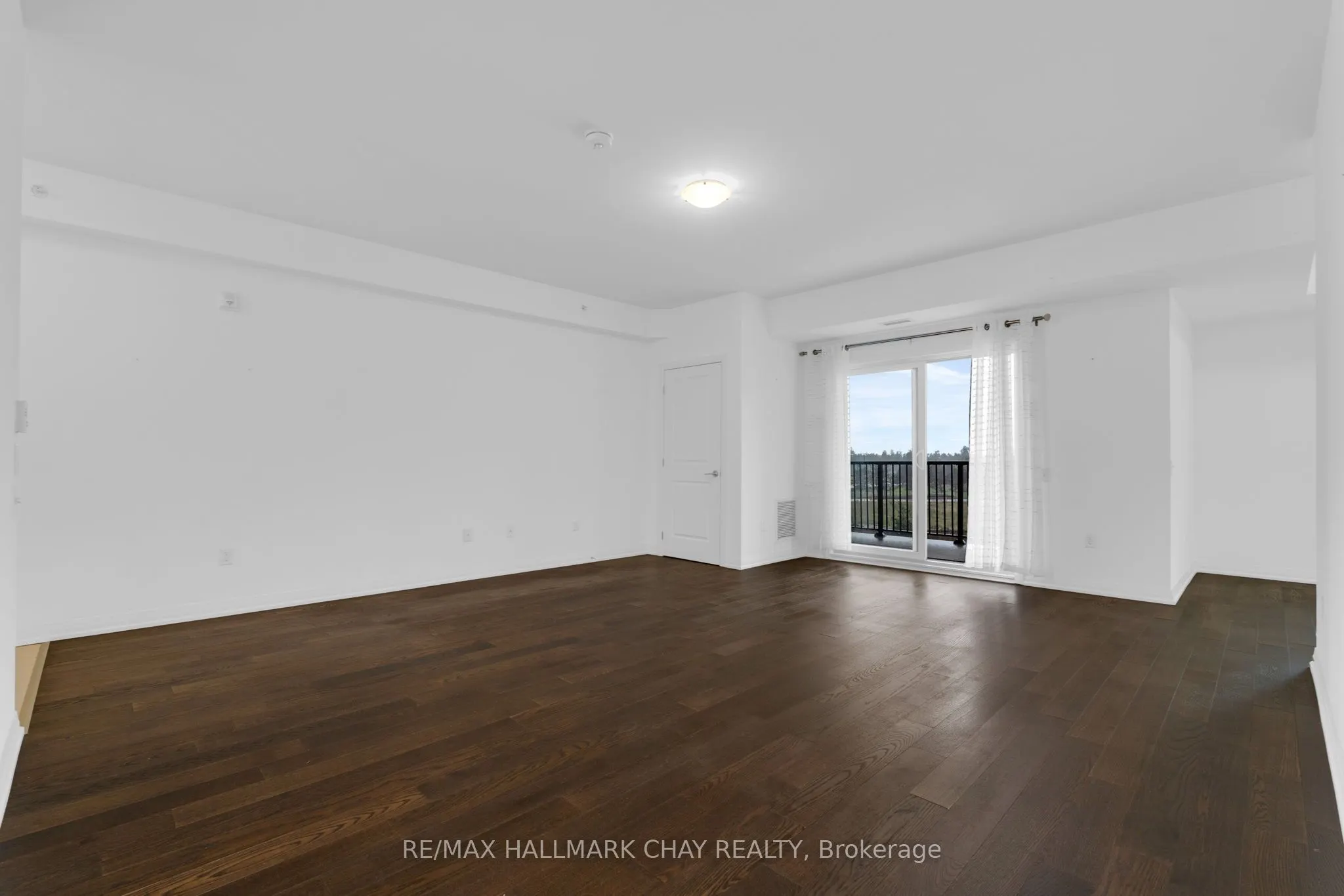 54 Koda Street, #301
