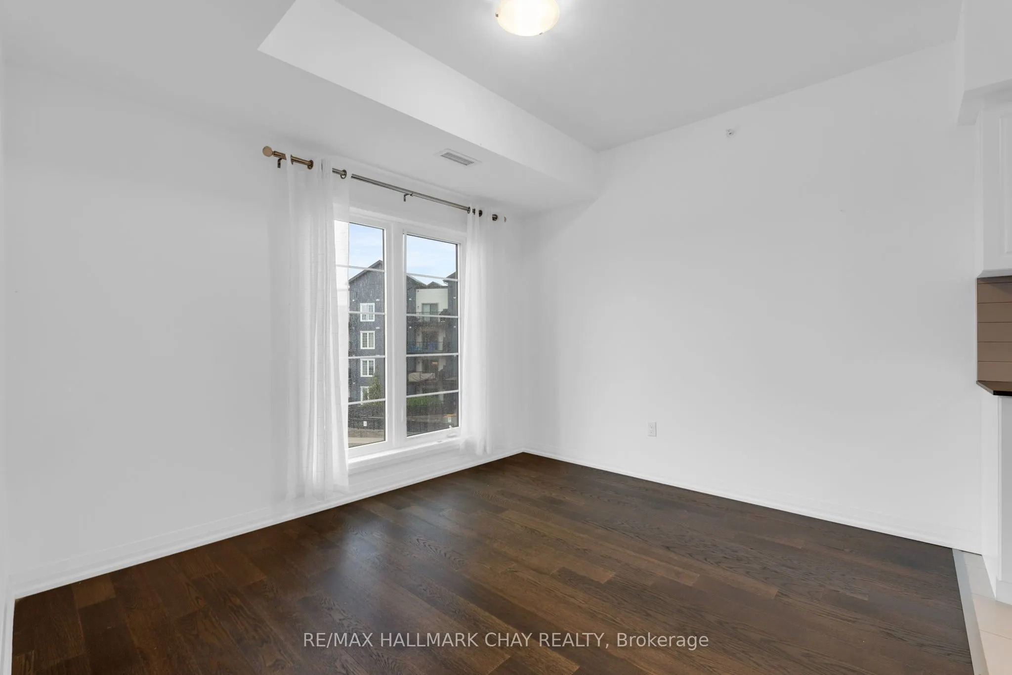 54 Koda Street, #301