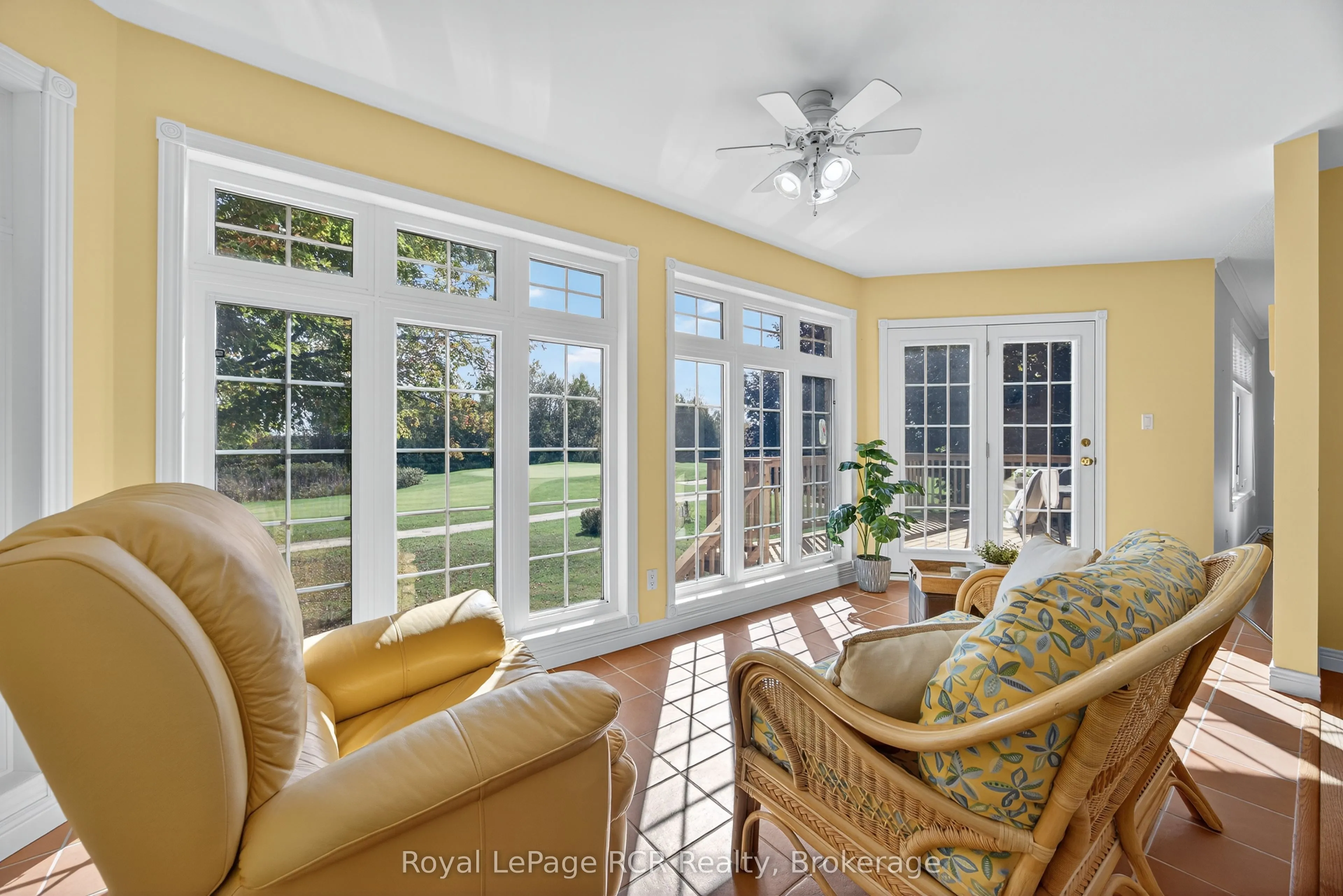 68 Fairway Crescent
