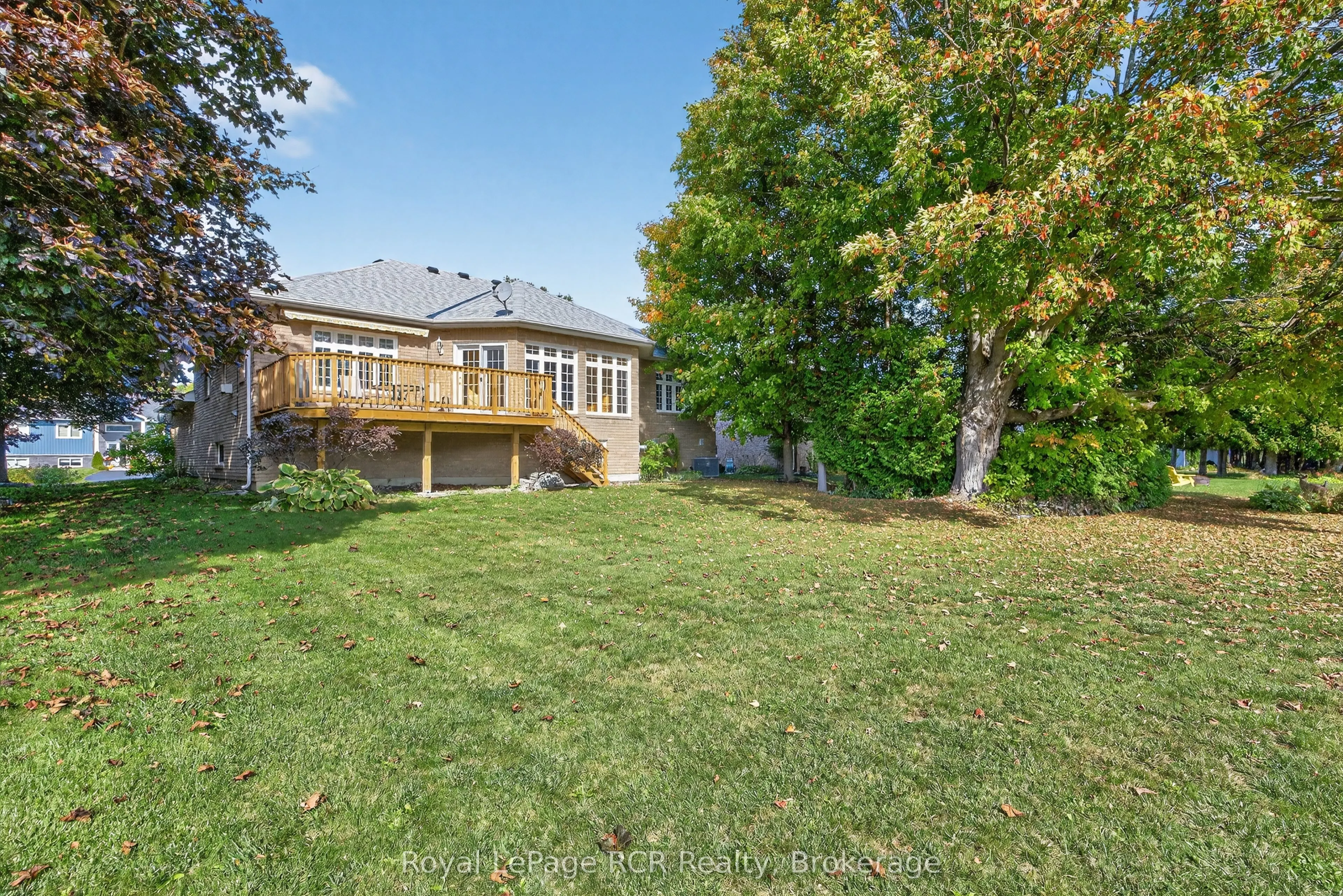 68 Fairway Crescent
