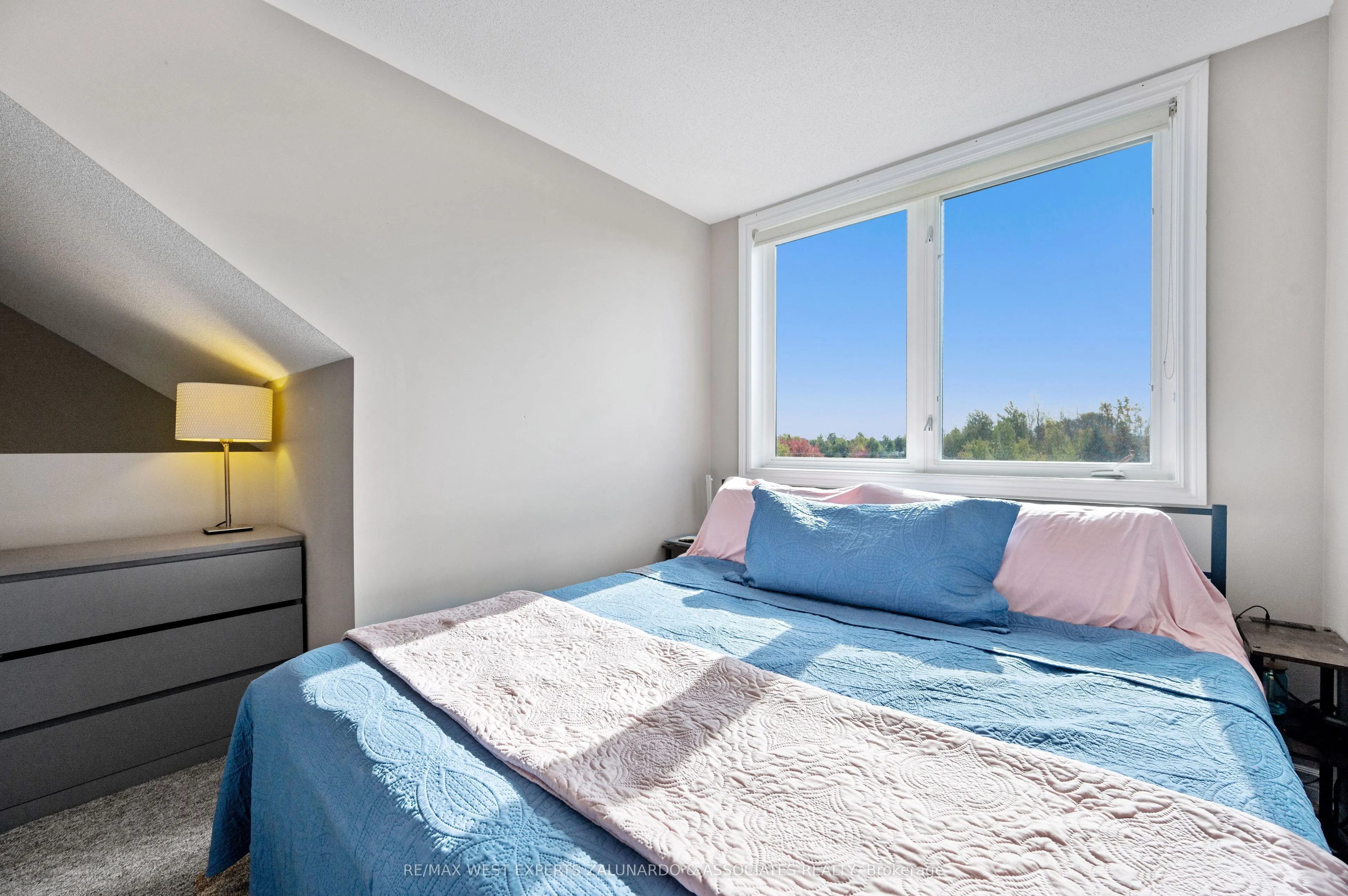 8 Brandy Lane Drive, #305