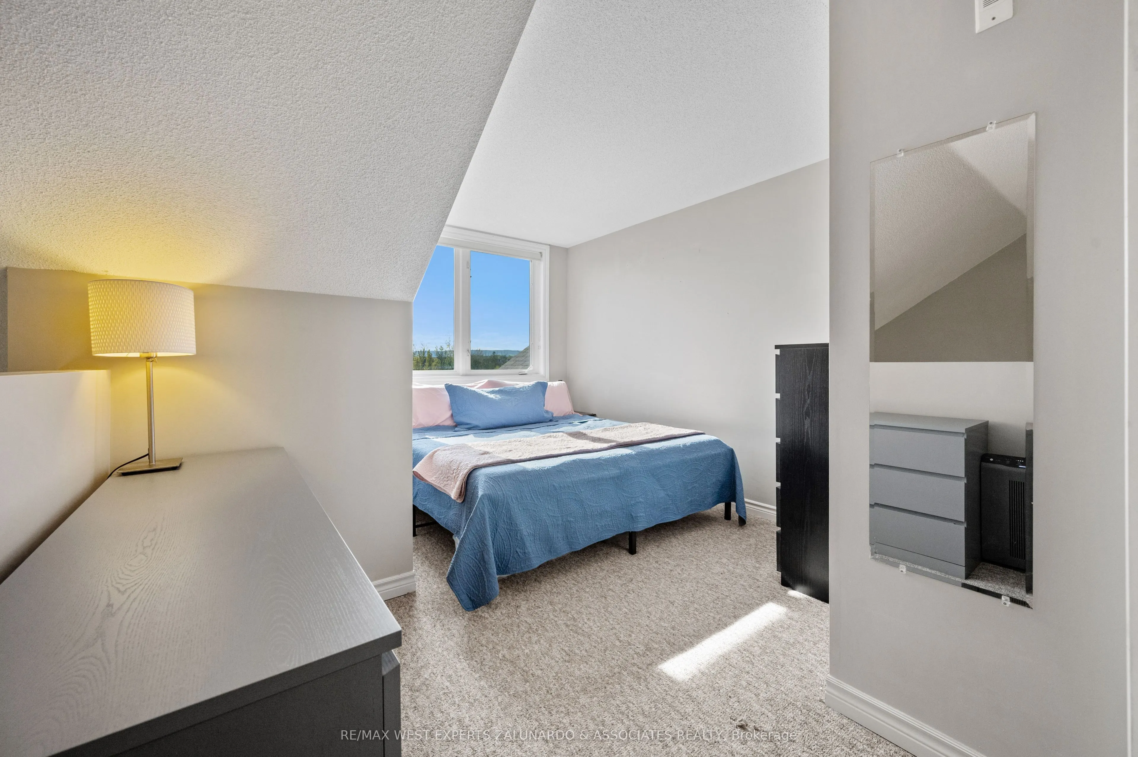 8 Brandy Lane Drive, #305