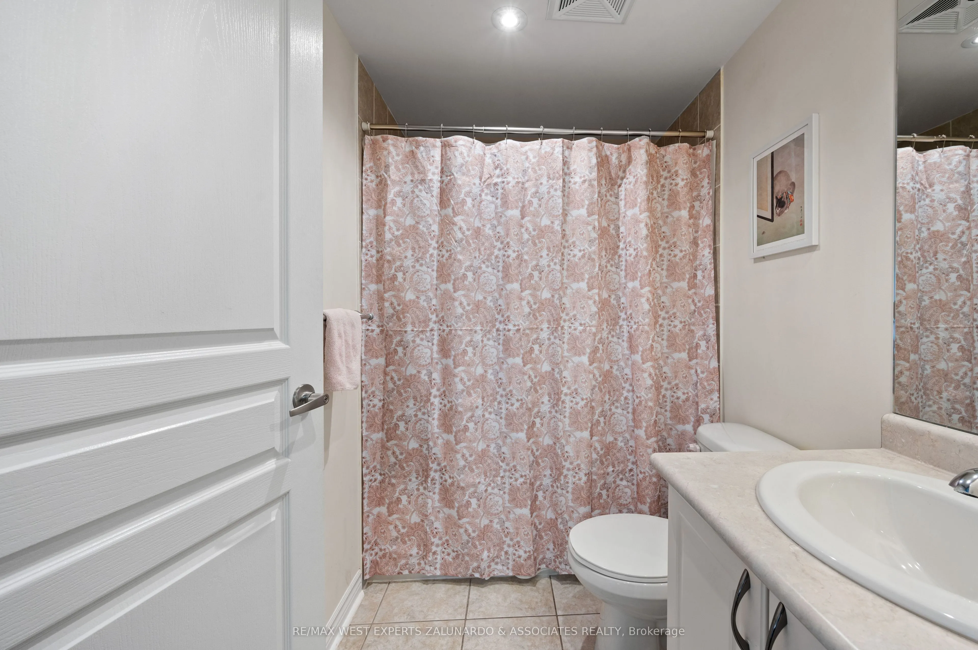 8 Brandy Lane Drive, #305
