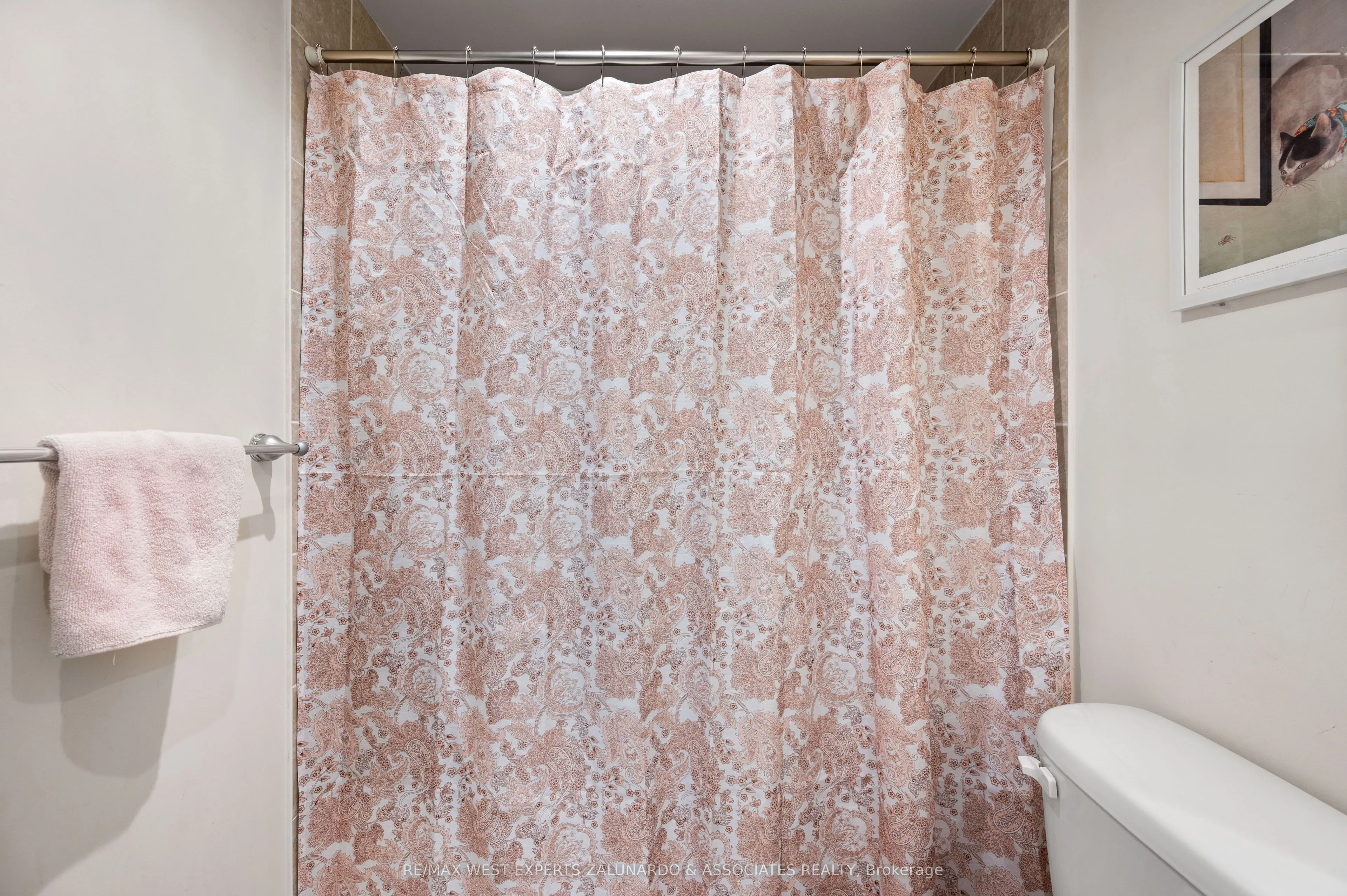 8 Brandy Lane Drive, #305