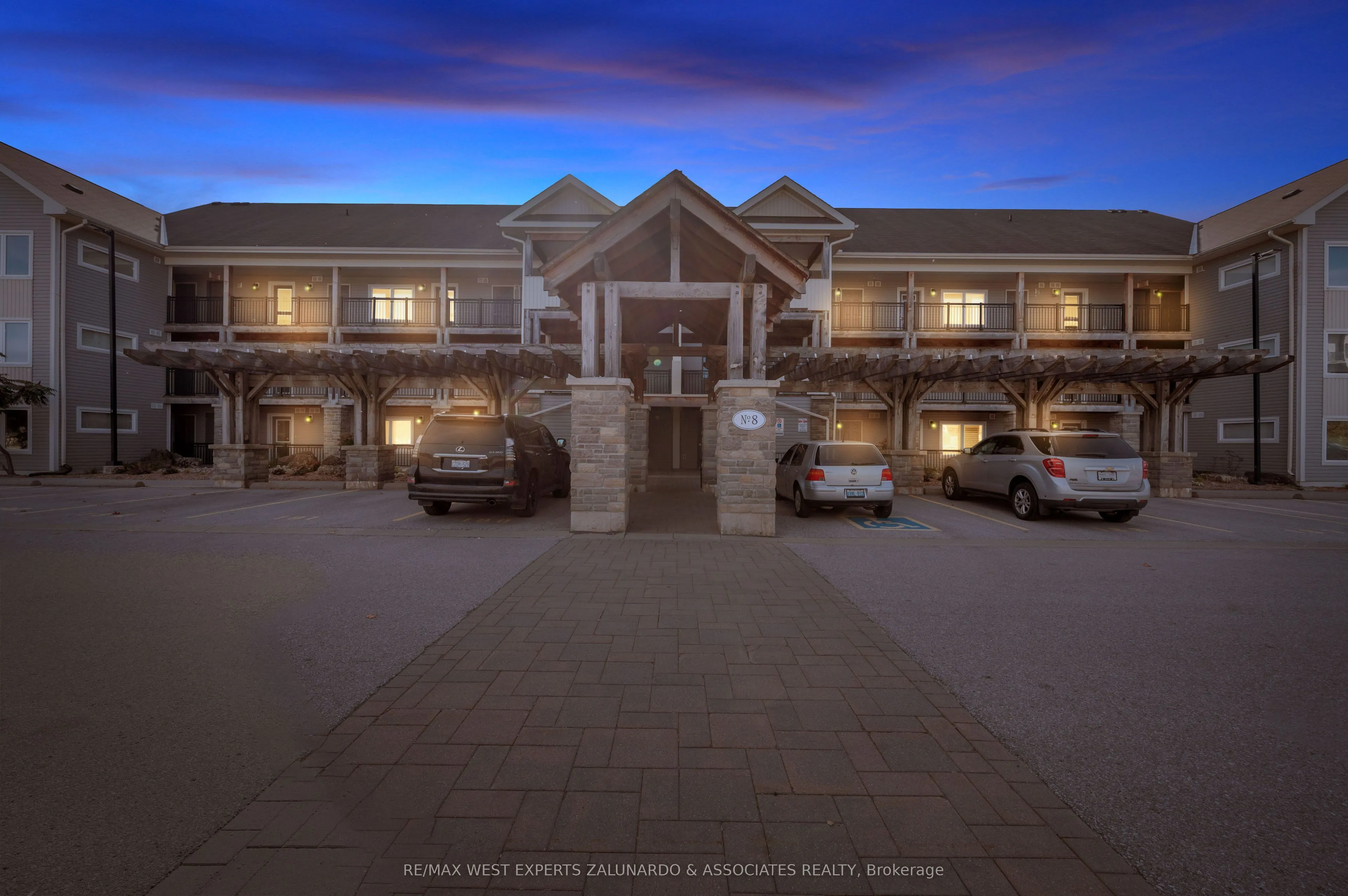 8 Brandy Lane Drive, #305