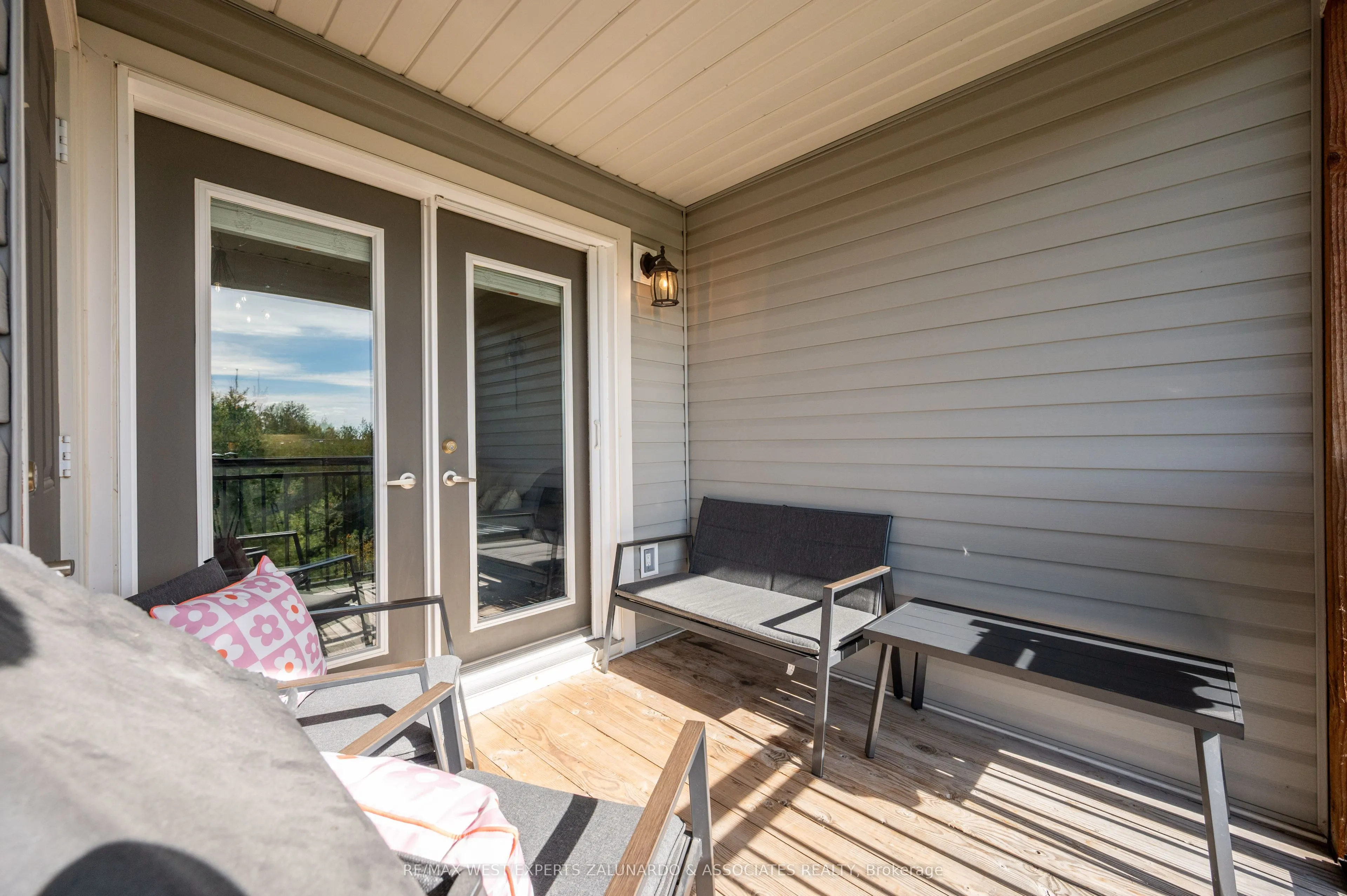 8 Brandy Lane Drive, #305