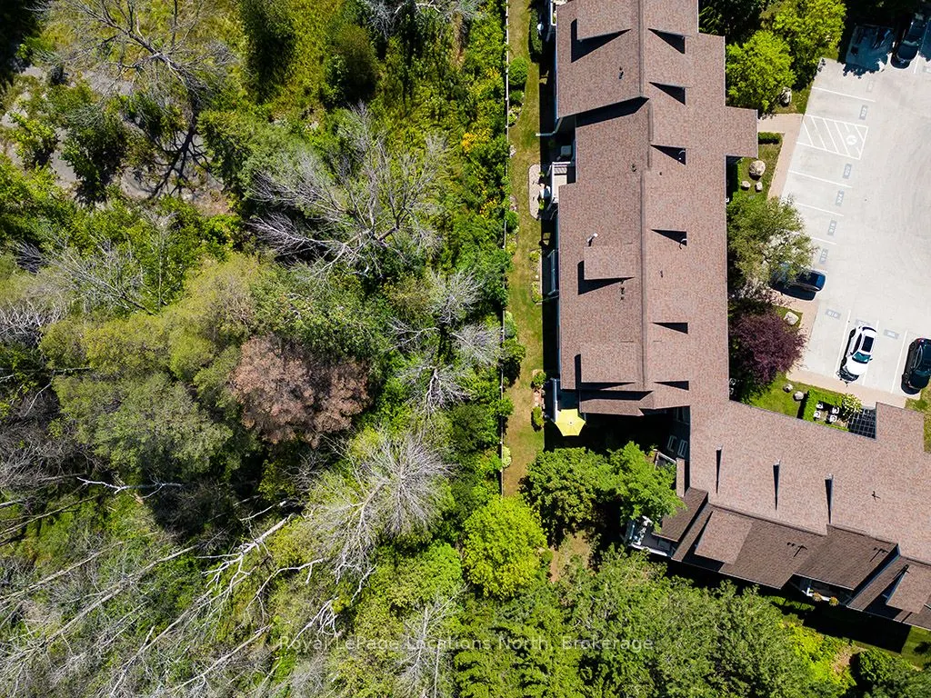 918 Cedar Pointe Court, #11