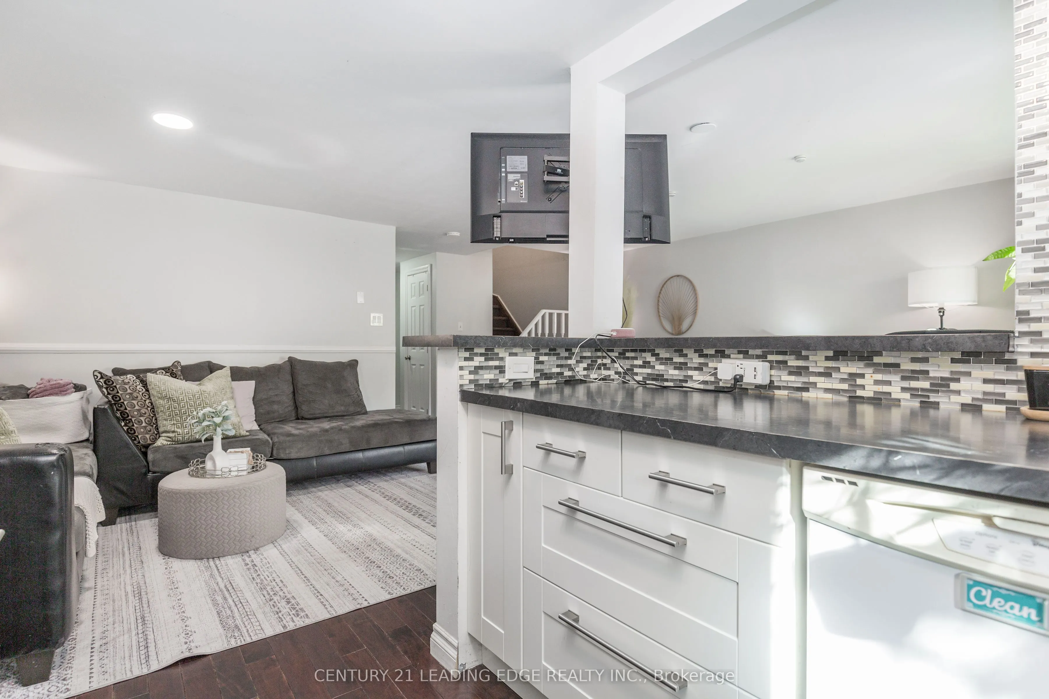 14 Quail Crescent, #23