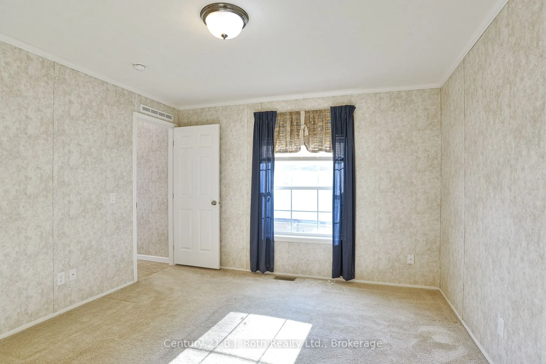 580 West Street S, #200