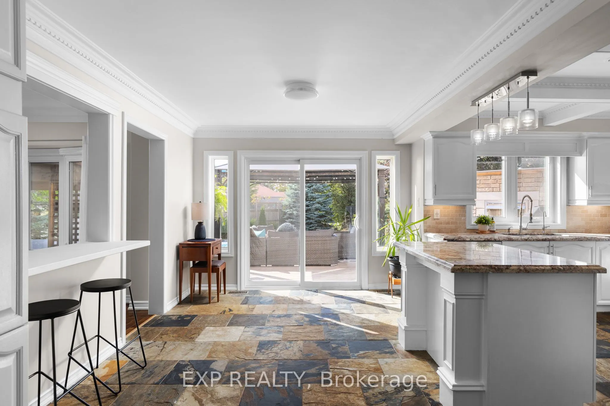 71 Cityview Circle