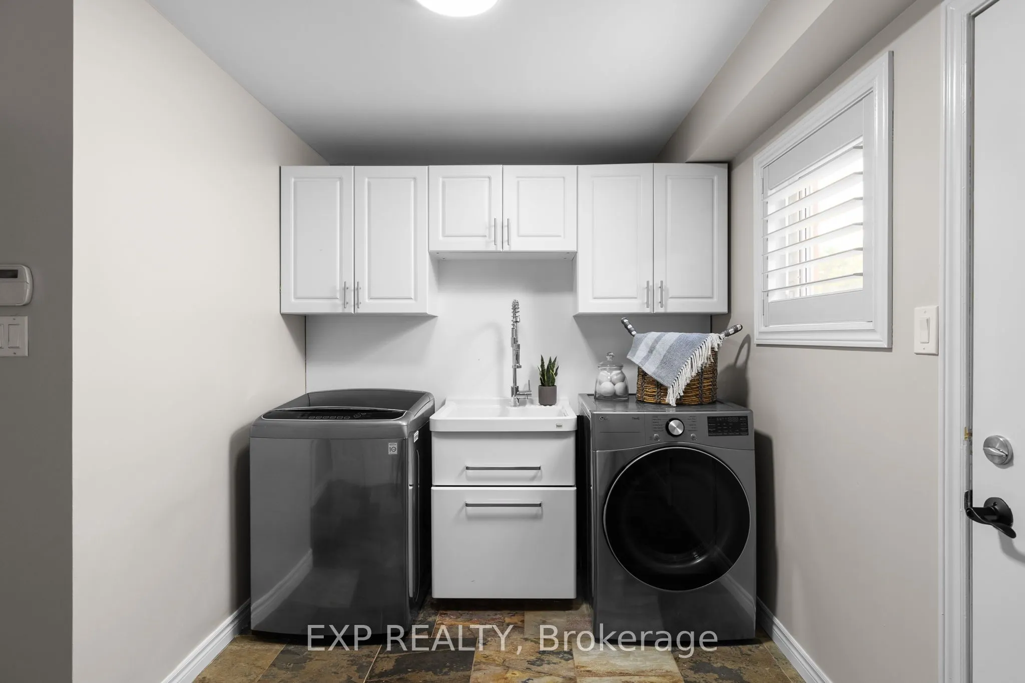 71 Cityview Circle