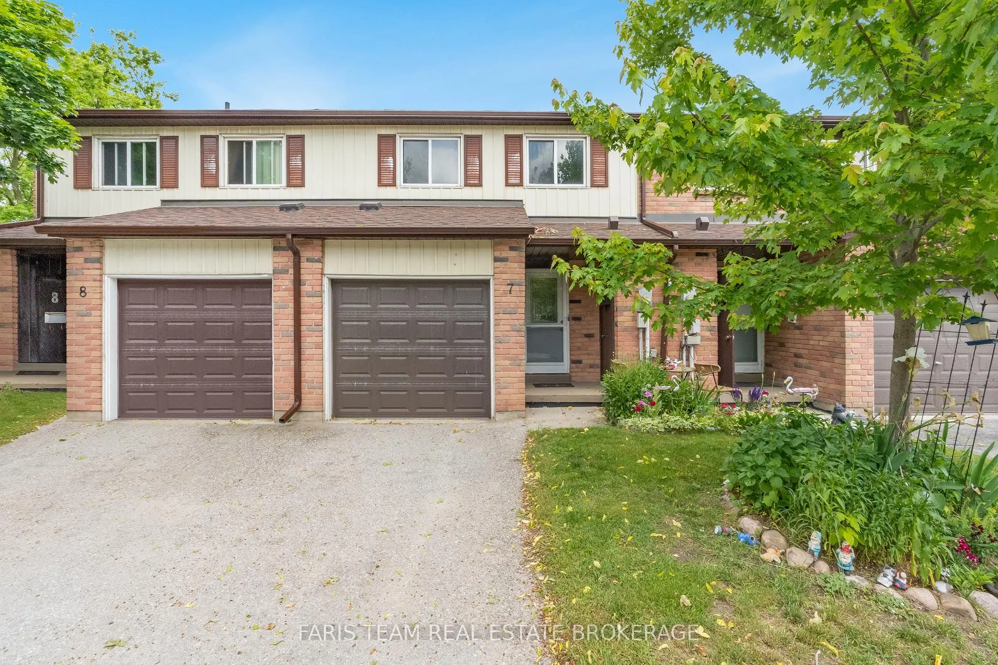 52 Adelaide Street, #7