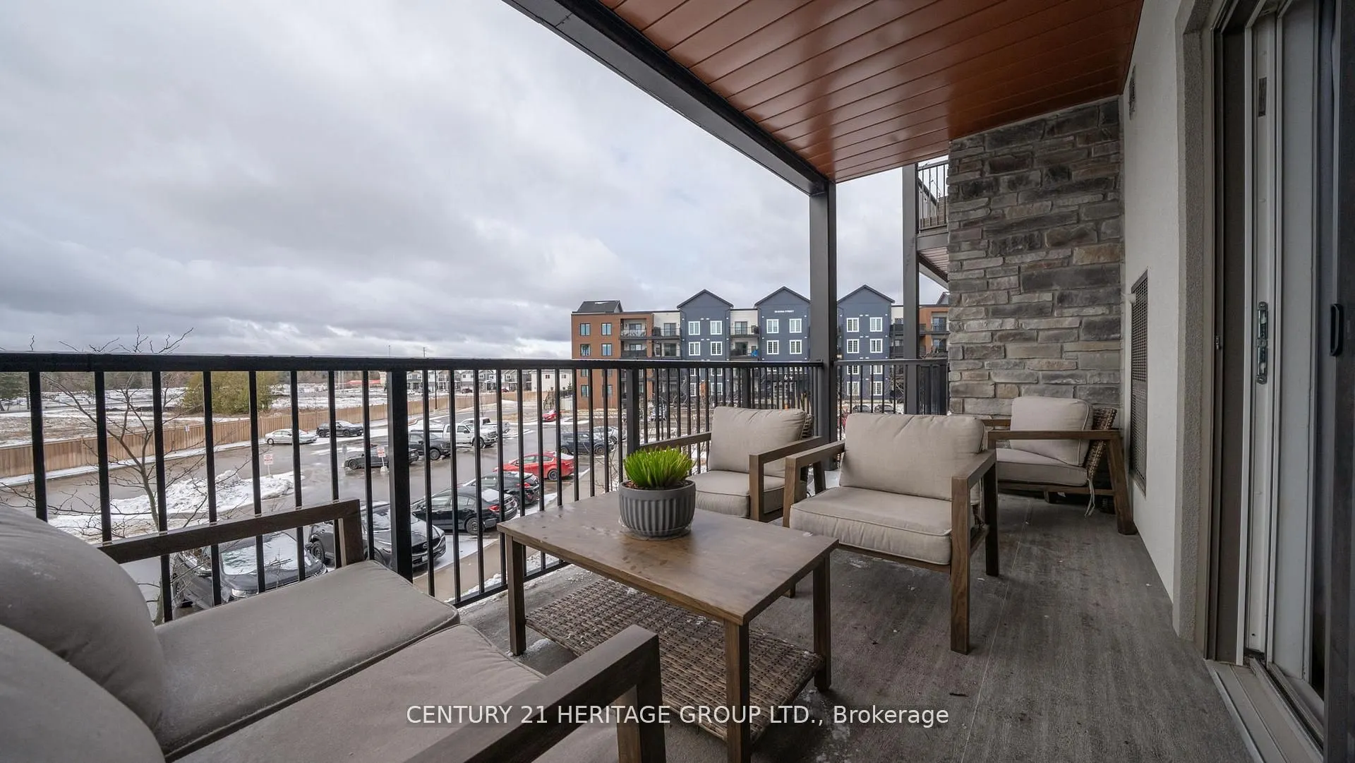 54 Koda Street, #207