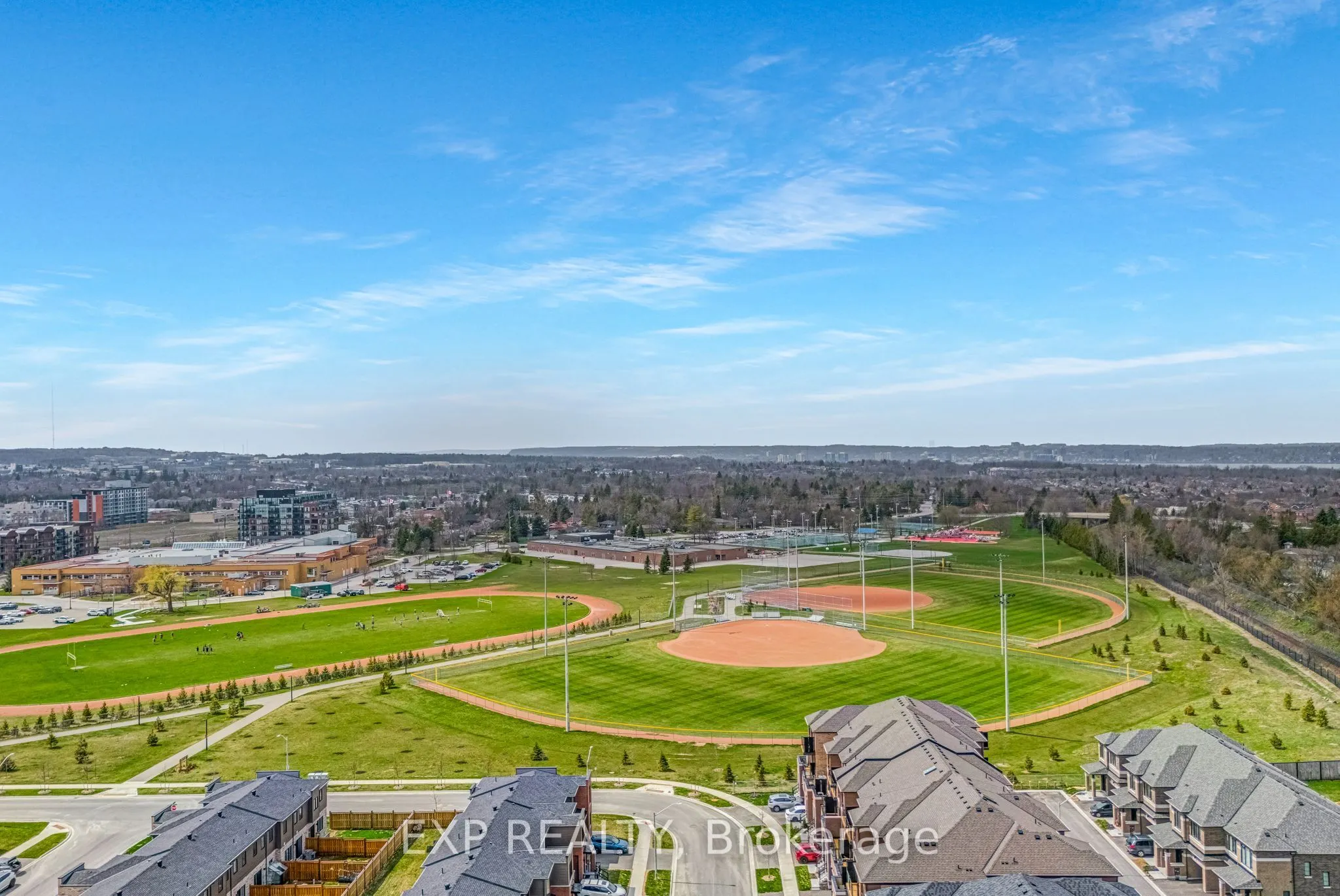 122 Turnberry Lane