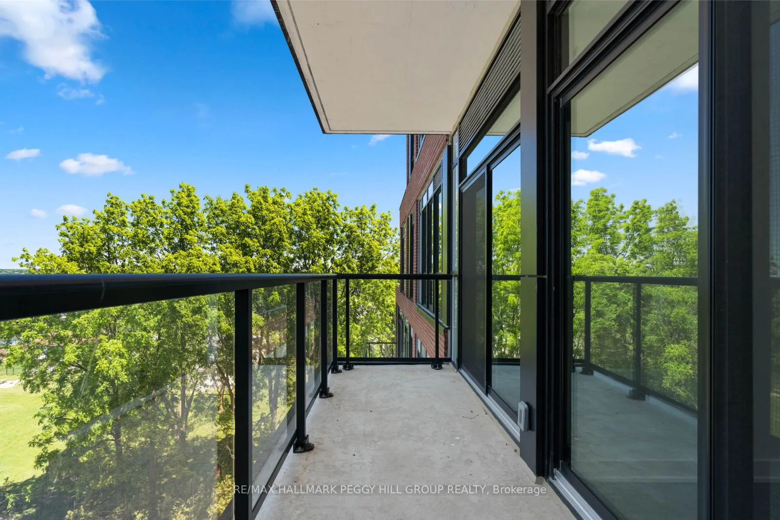681 Yonge Street, #502