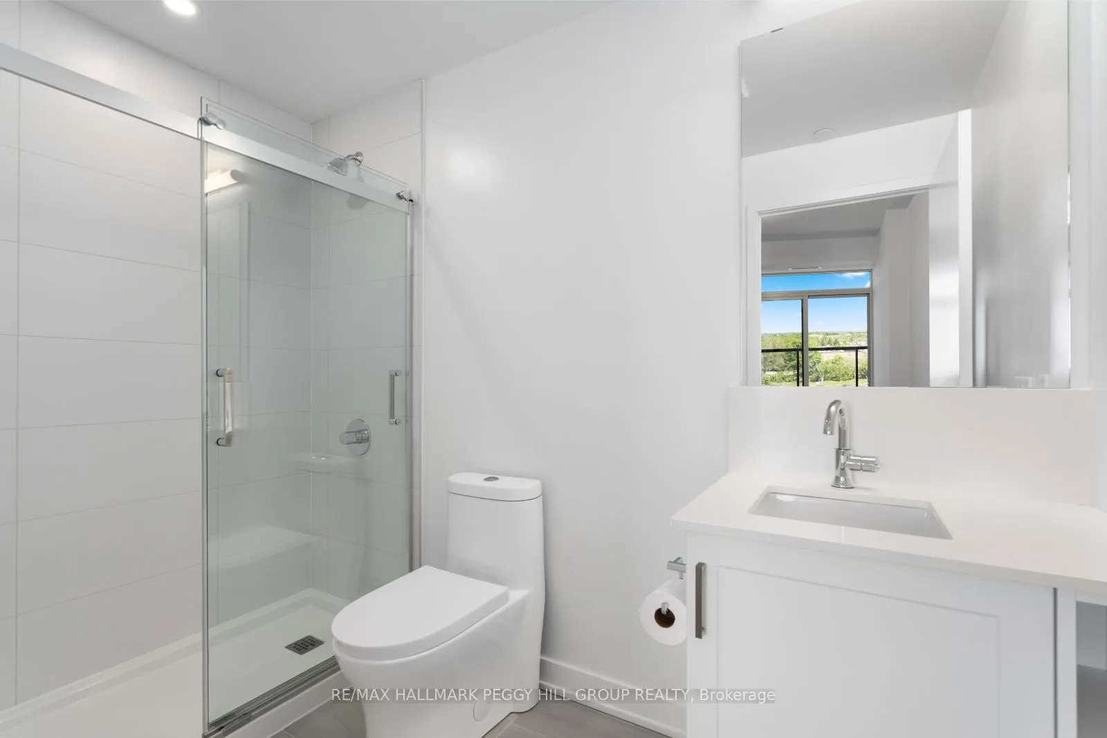 681 Yonge Street, #502
