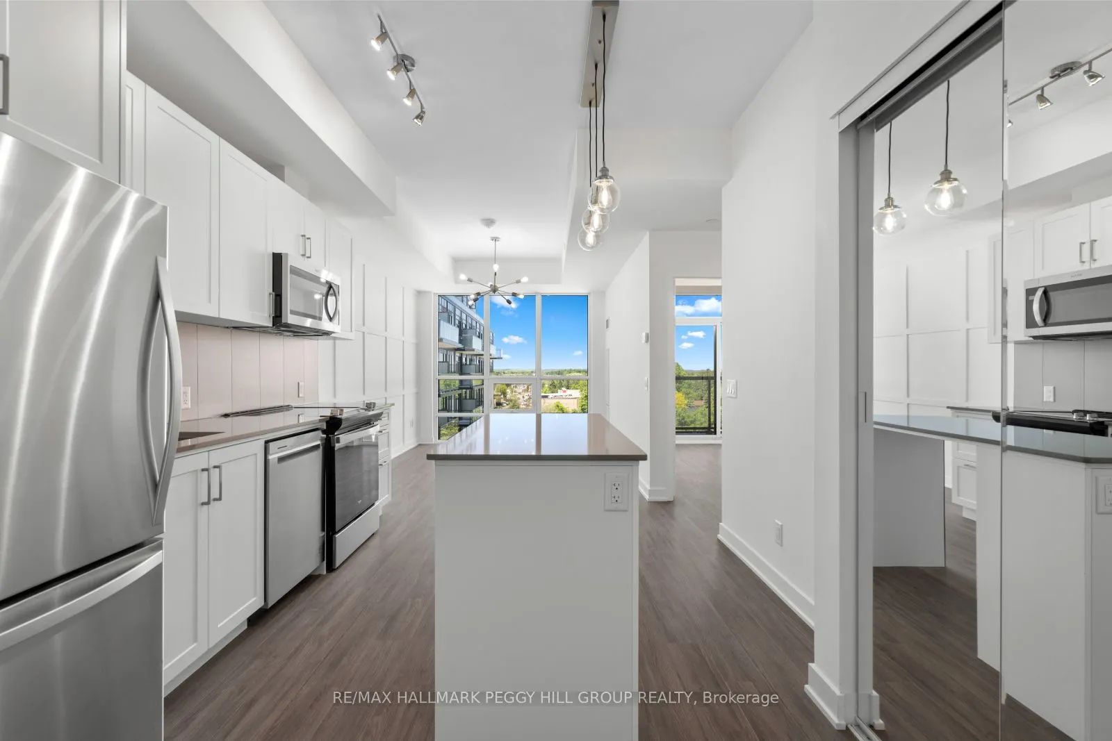 681 Yonge Street, #502