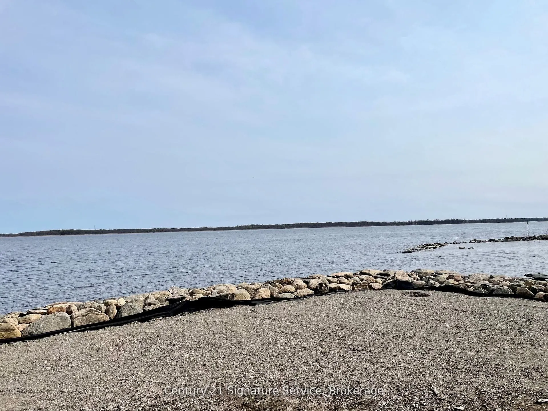 257 Robins Point Road