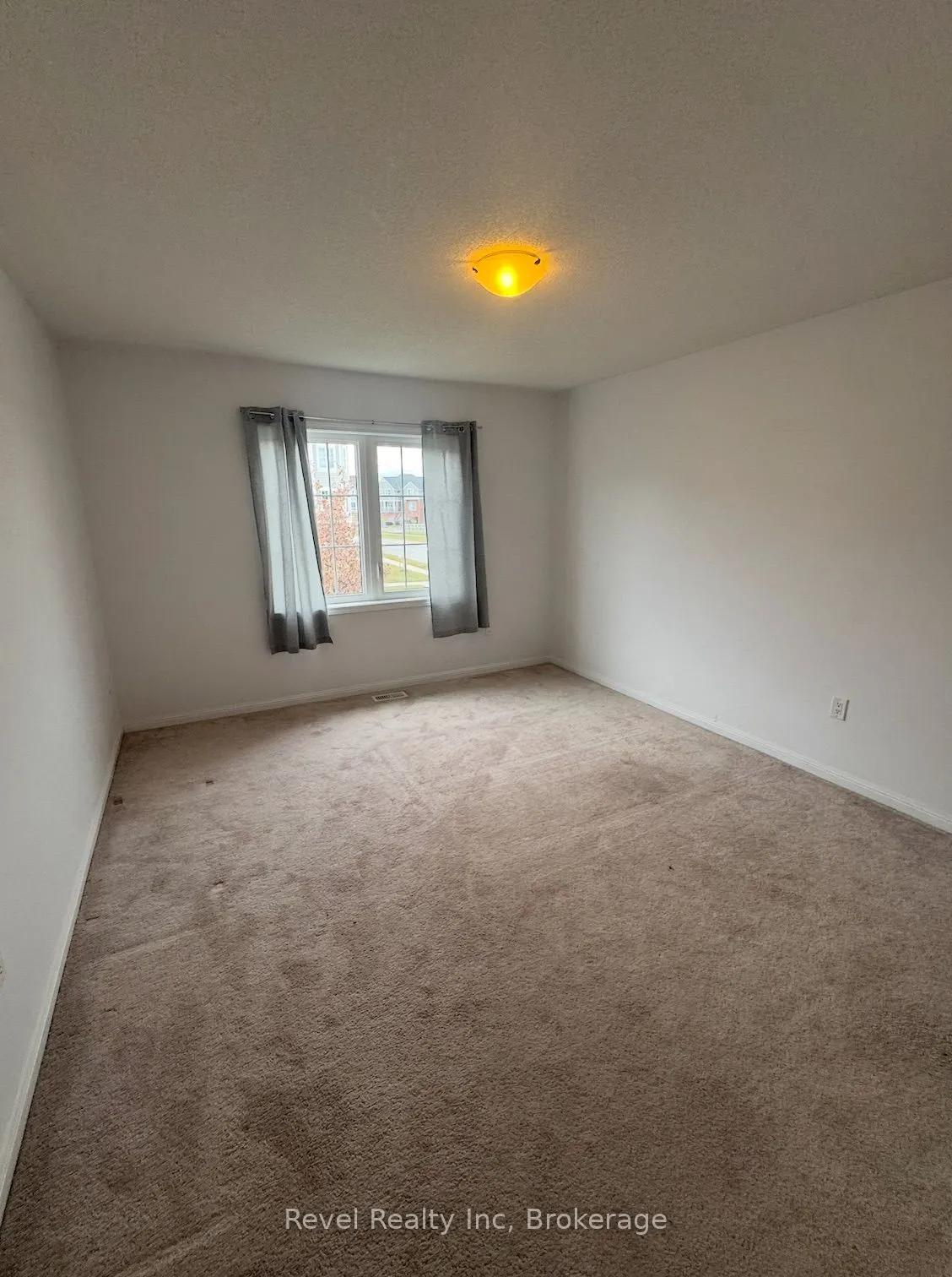 21 VILLAGE GATE Drive, #29