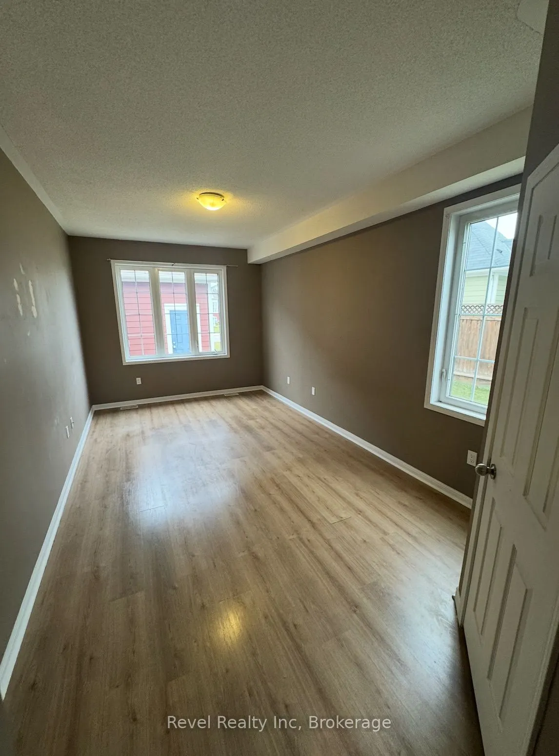 21 VILLAGE GATE Drive, #29
