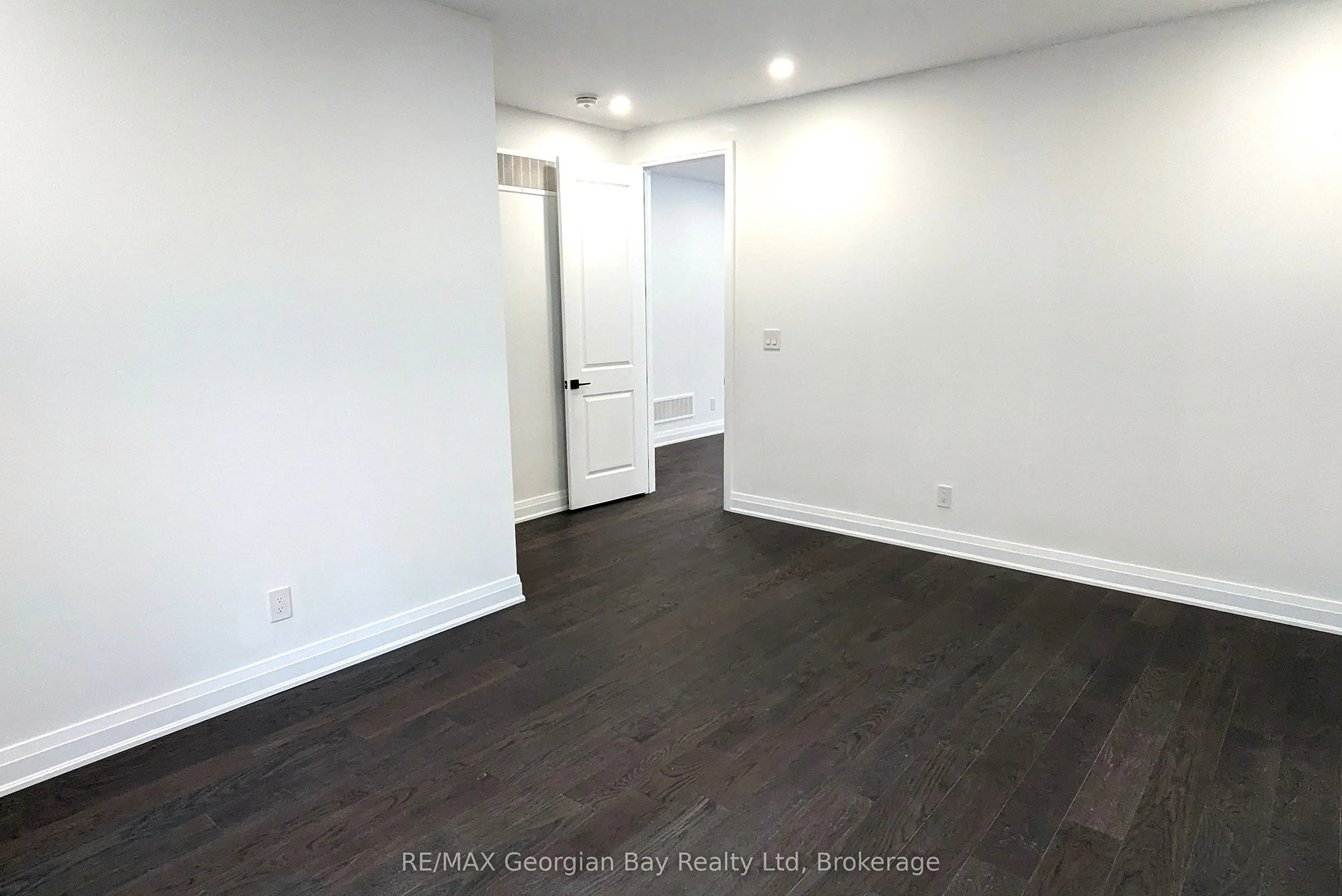 29 Rue Camille Road