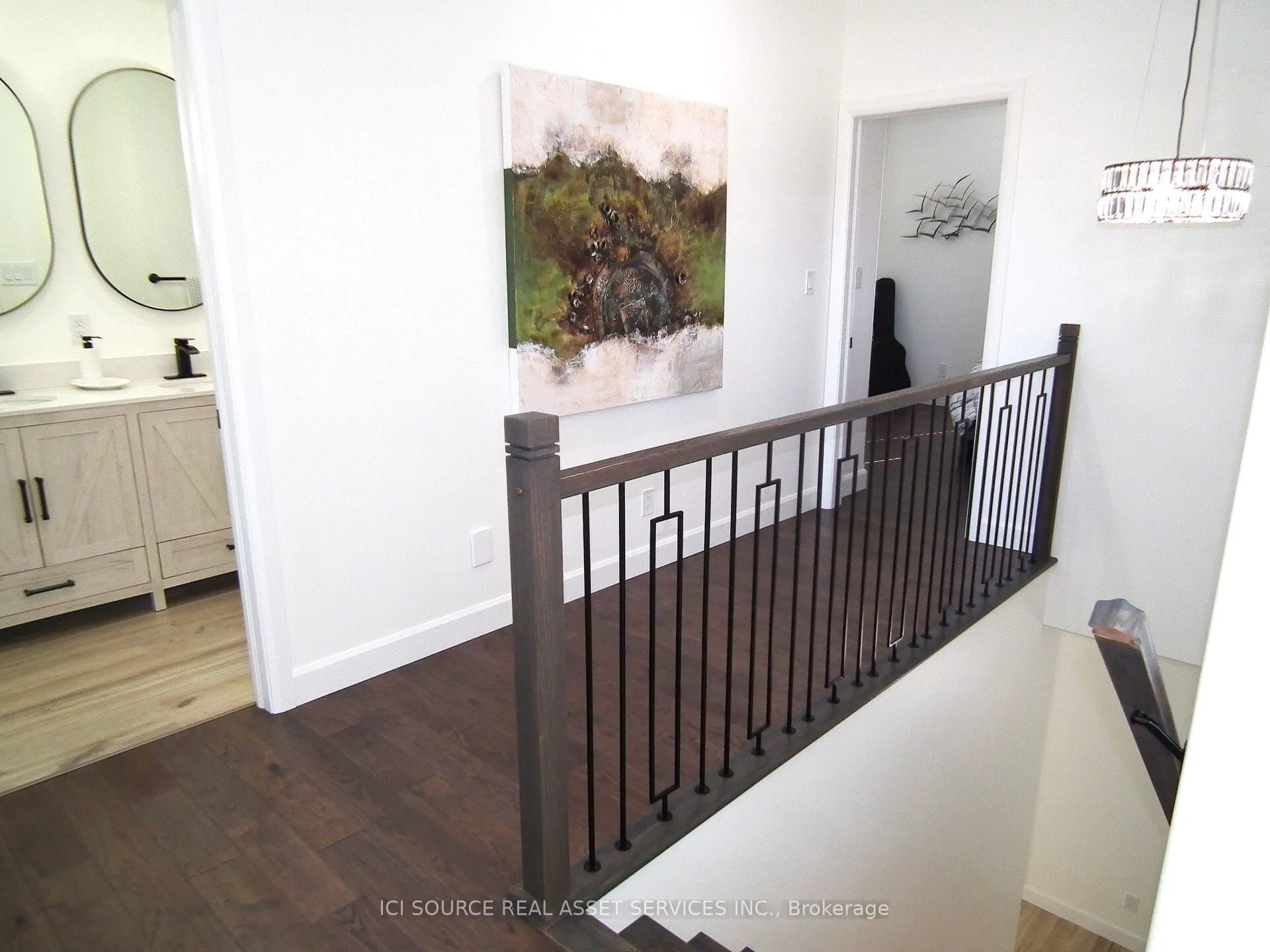18 Swan Lane
